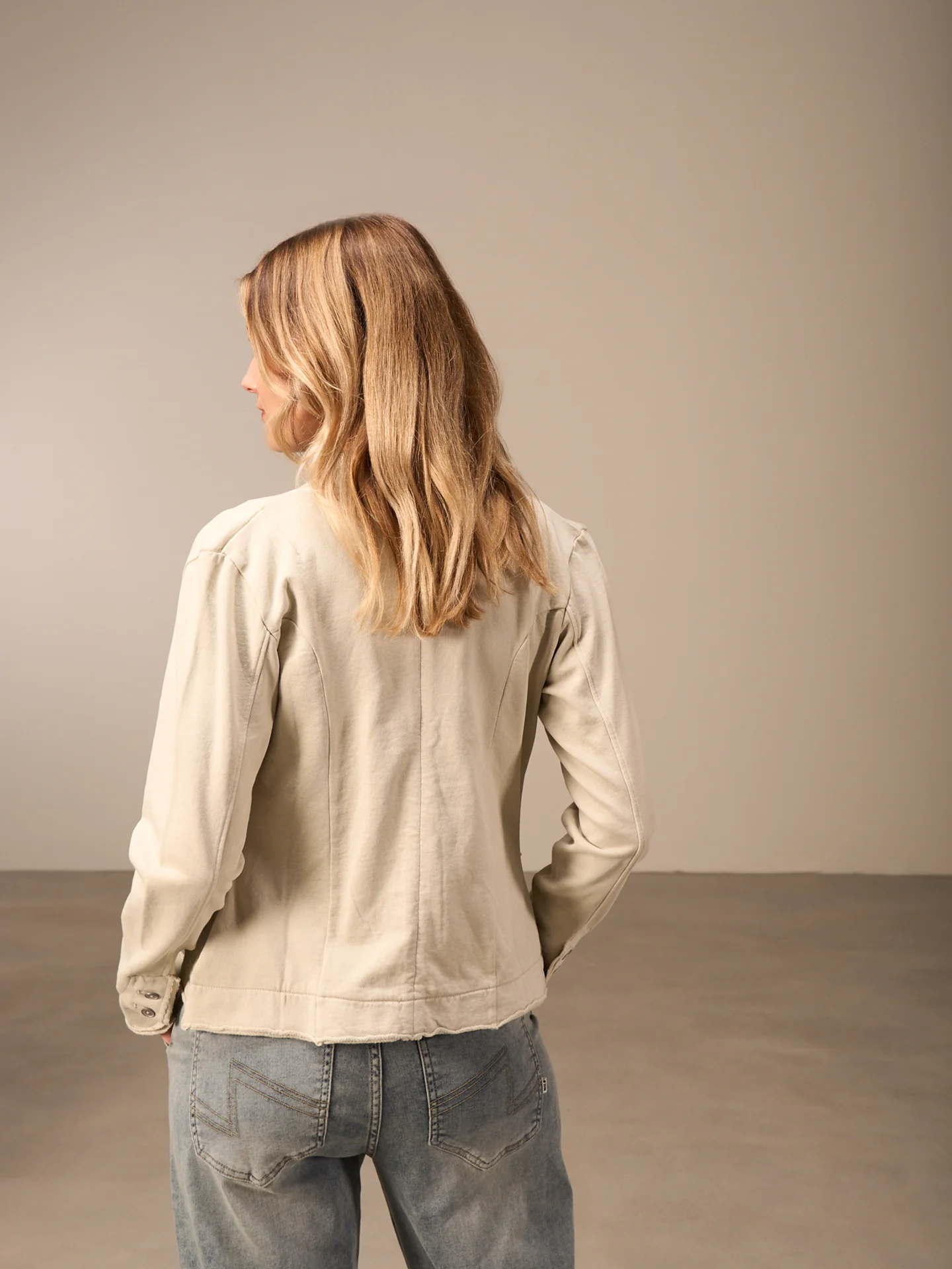Blazer - Image 5