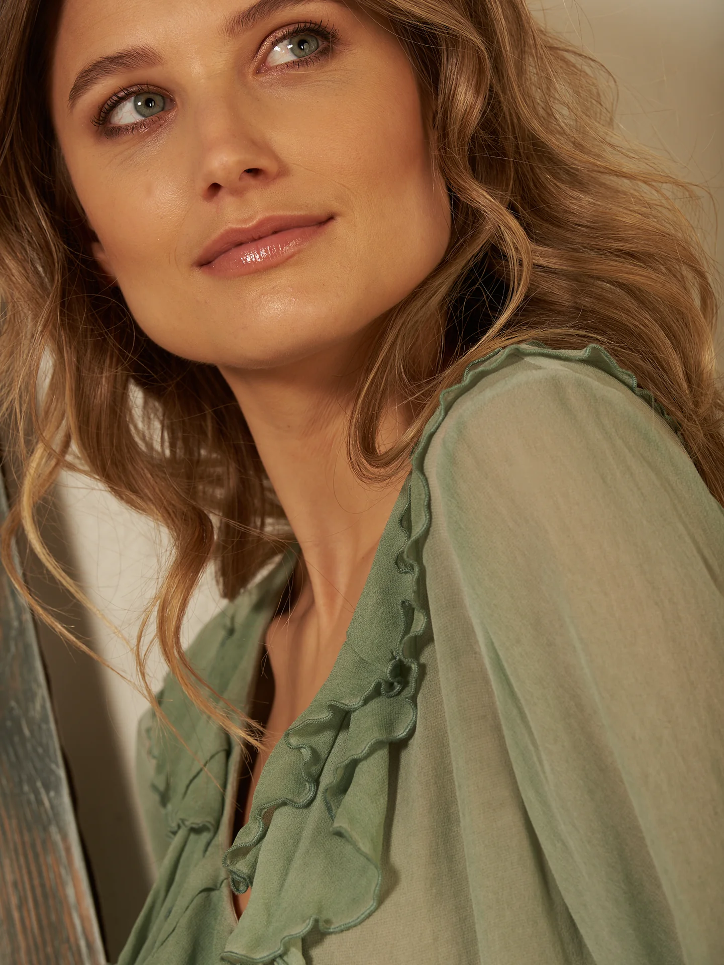 Bluse mit Rüschendetail - Image 7