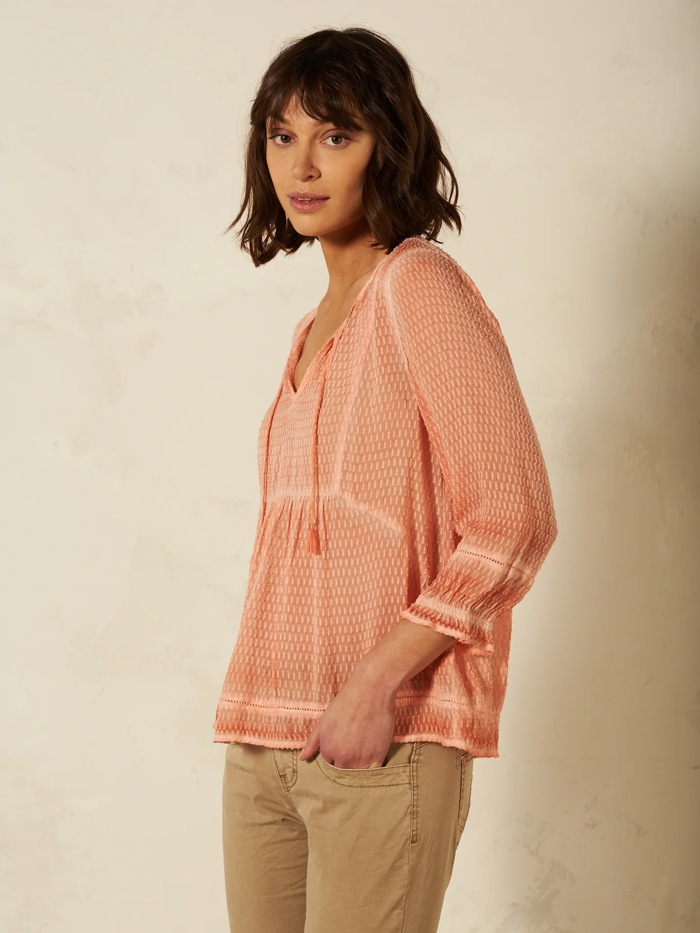 Bluse mit Häkeldetail - Image 17