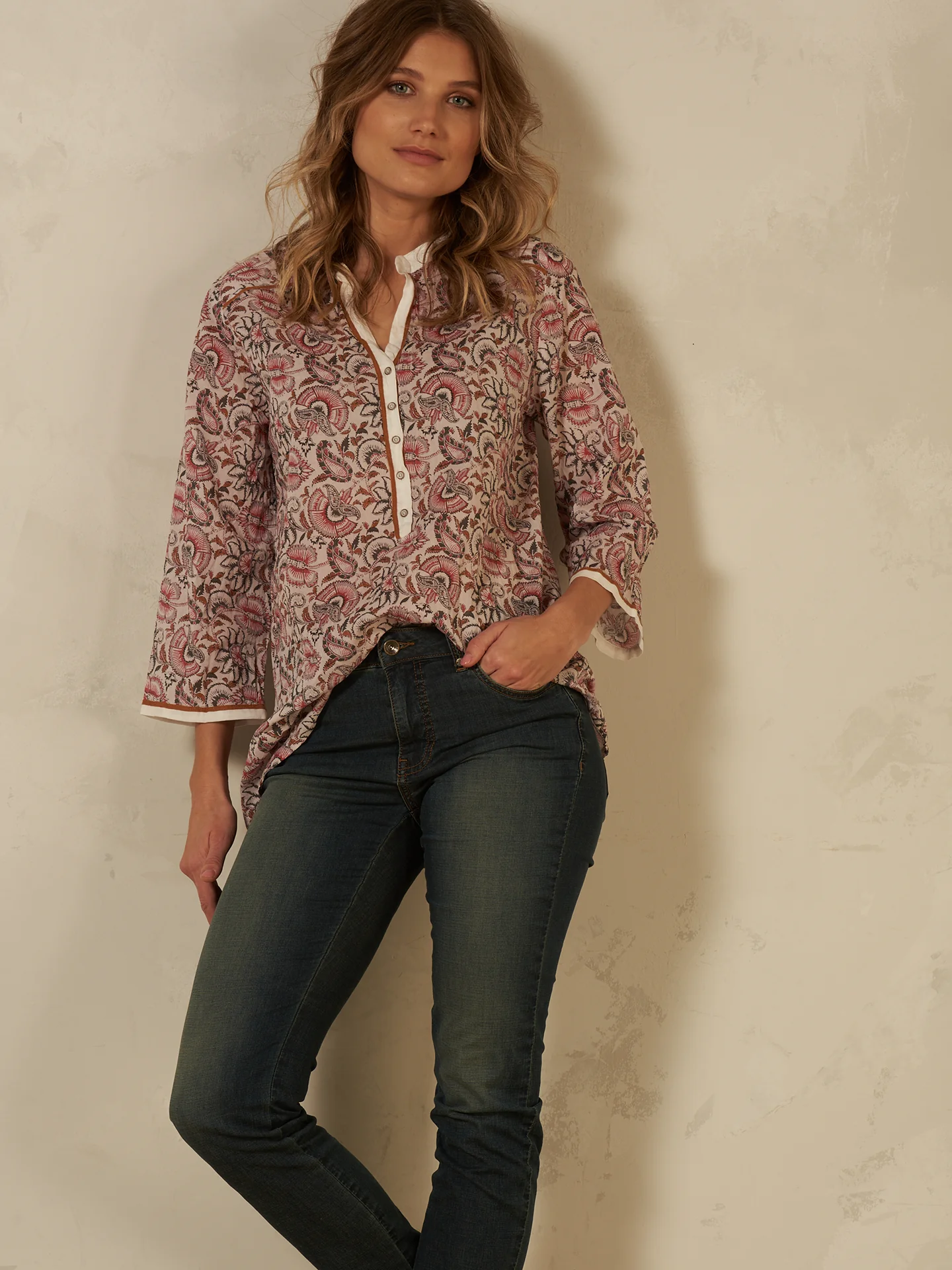 Bluse mit Druck - Image 7
