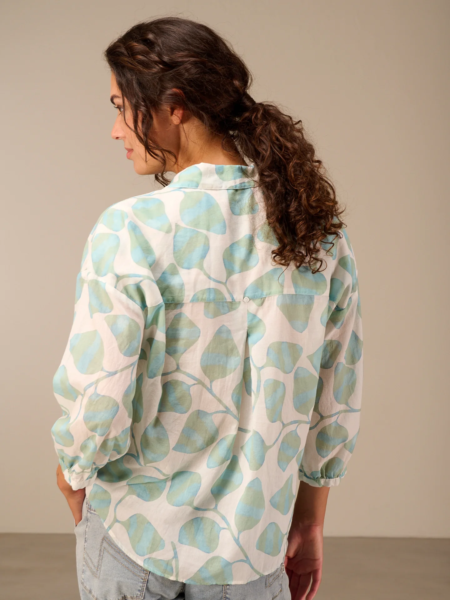 Bluse mit Knopfleiste - Image 10