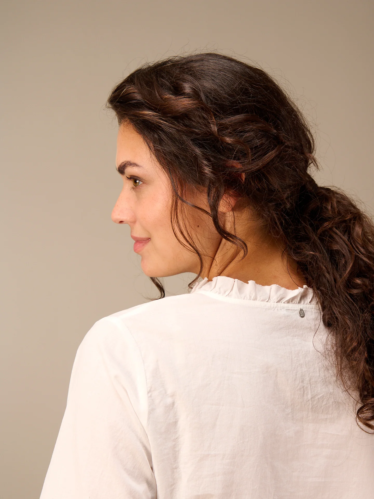 Bluse mit V-Ausschnitt - Image 17
