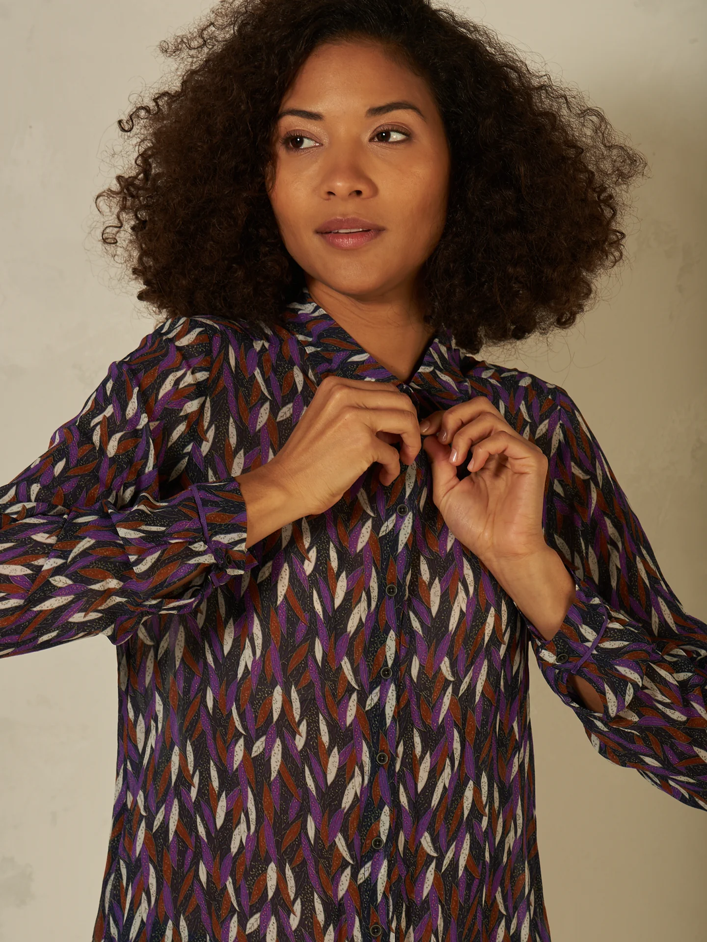 Bluse mit Knopfleiste - Image 13