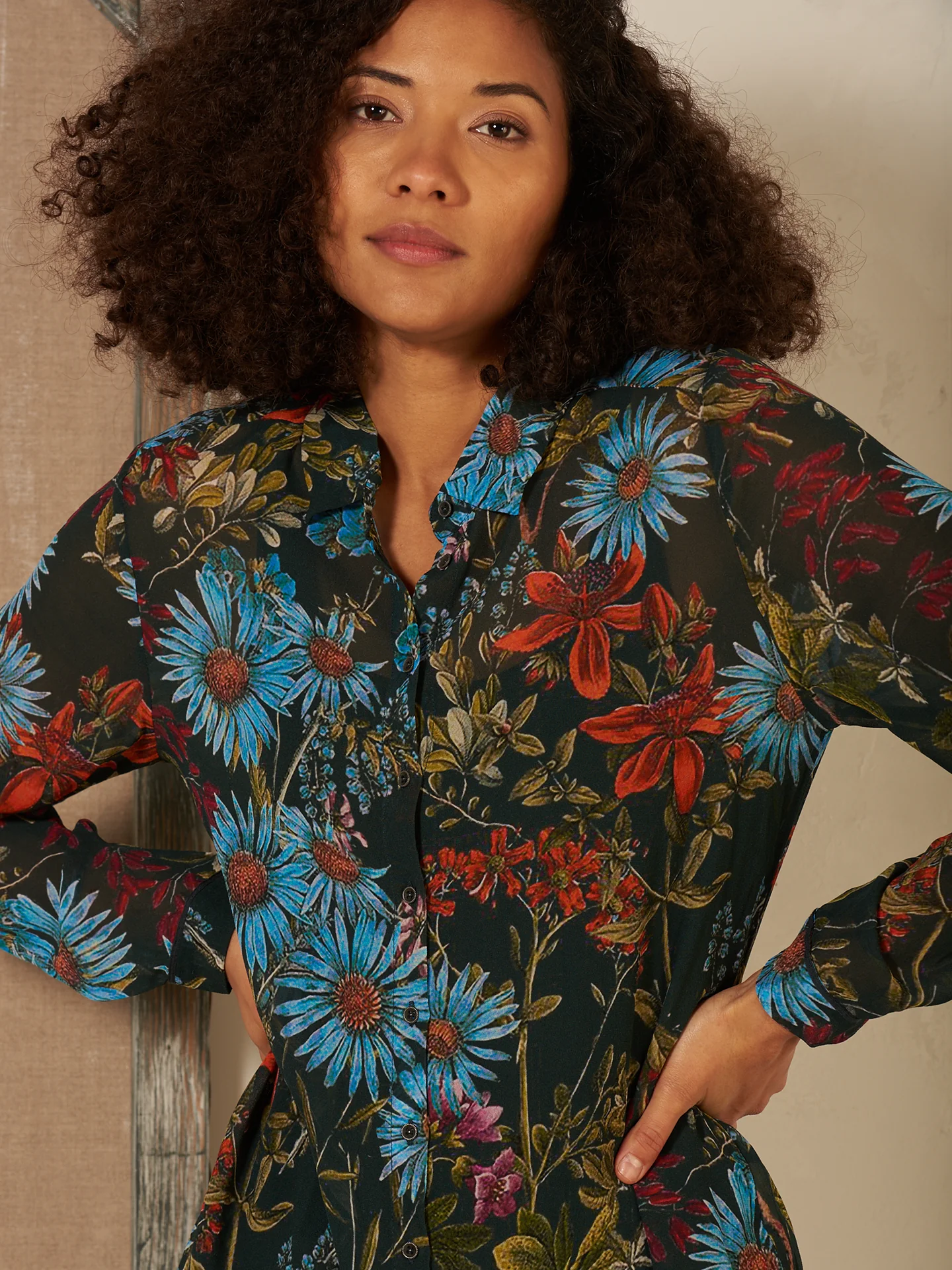 Bluse mit Knopfleiste - Image 8