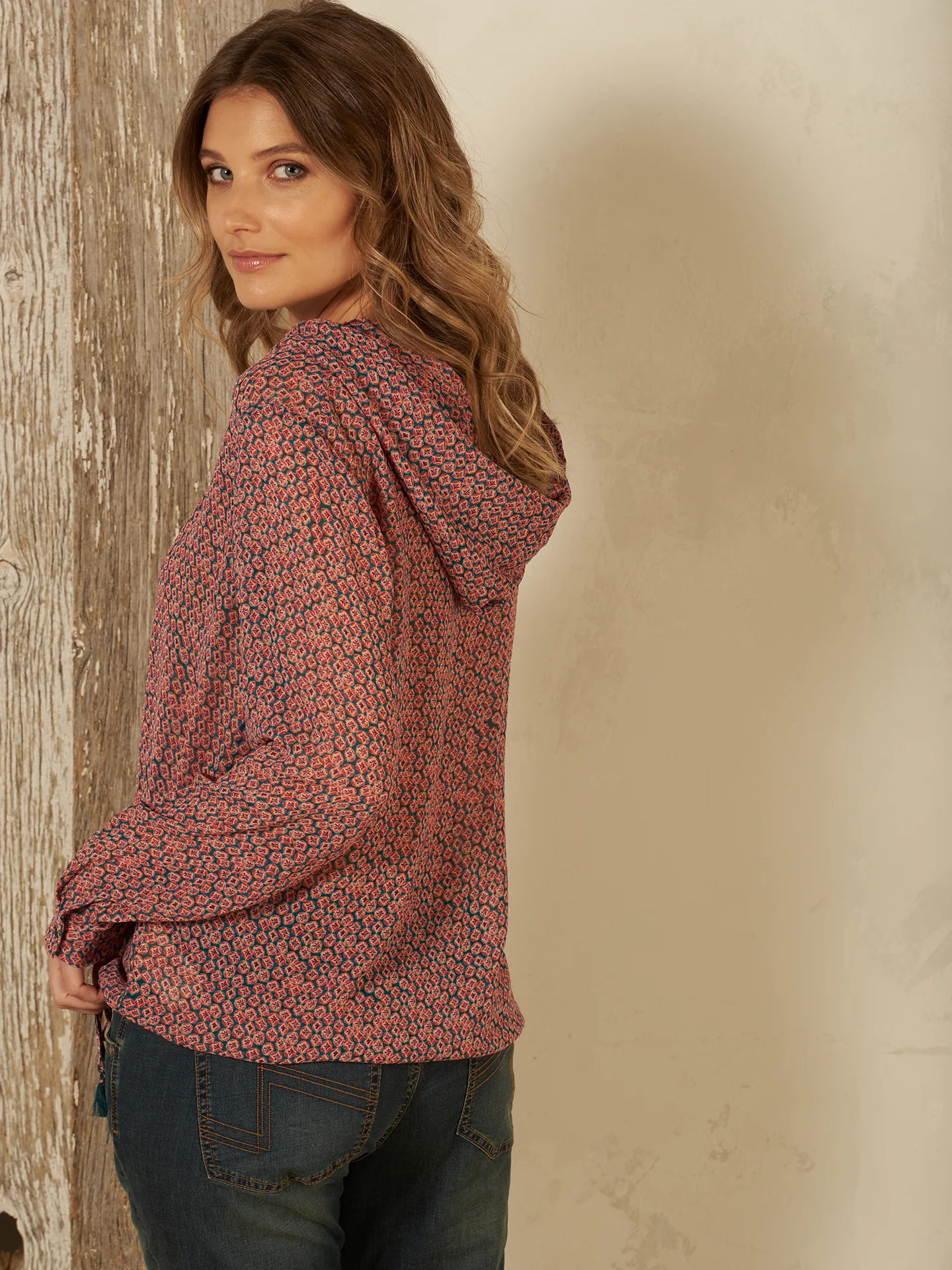Bluse mit Kapuze - Image 8
