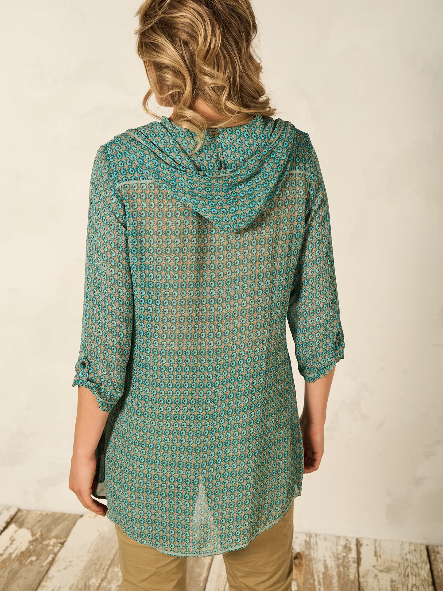 Bluse mit Kapuze - Image 14