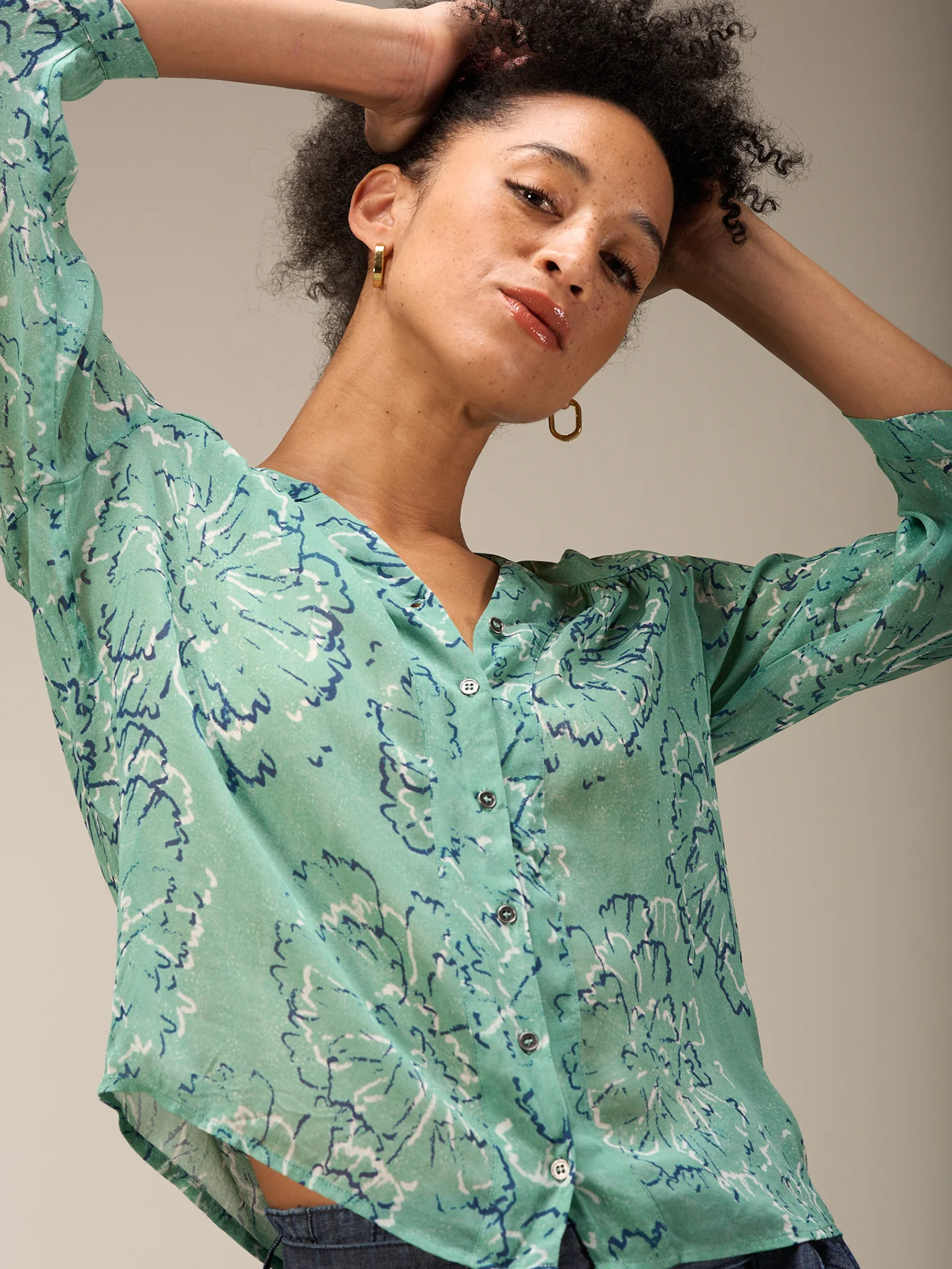 Bluse mit Knopfleiste