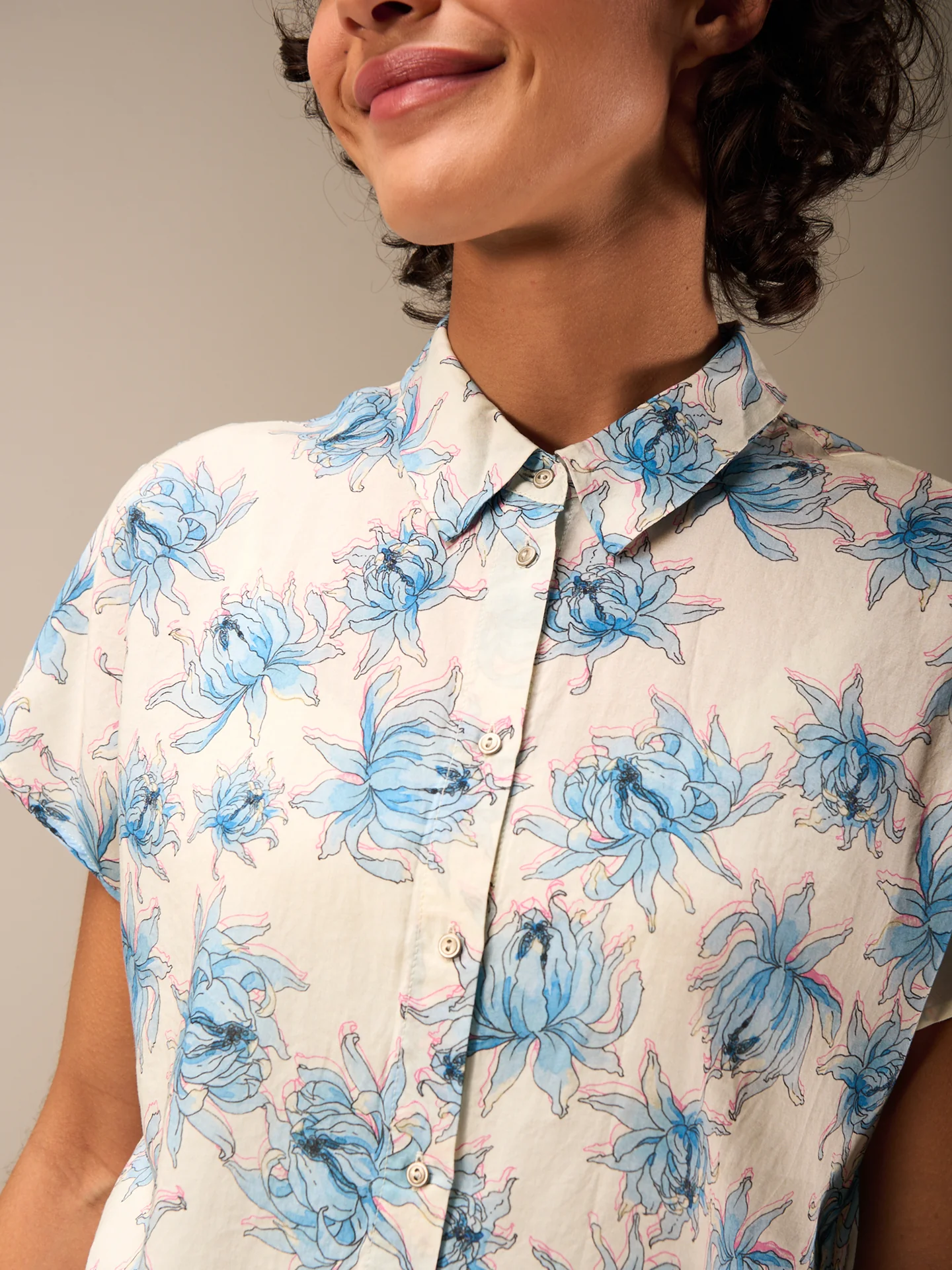 Bluse mit Knopfleiste - Image 15