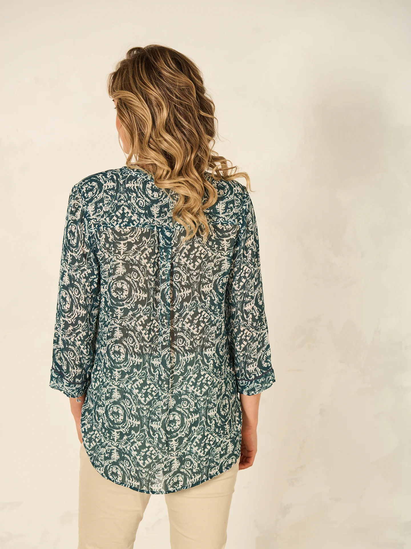 Bluse mit Knopfleiste - Image 15