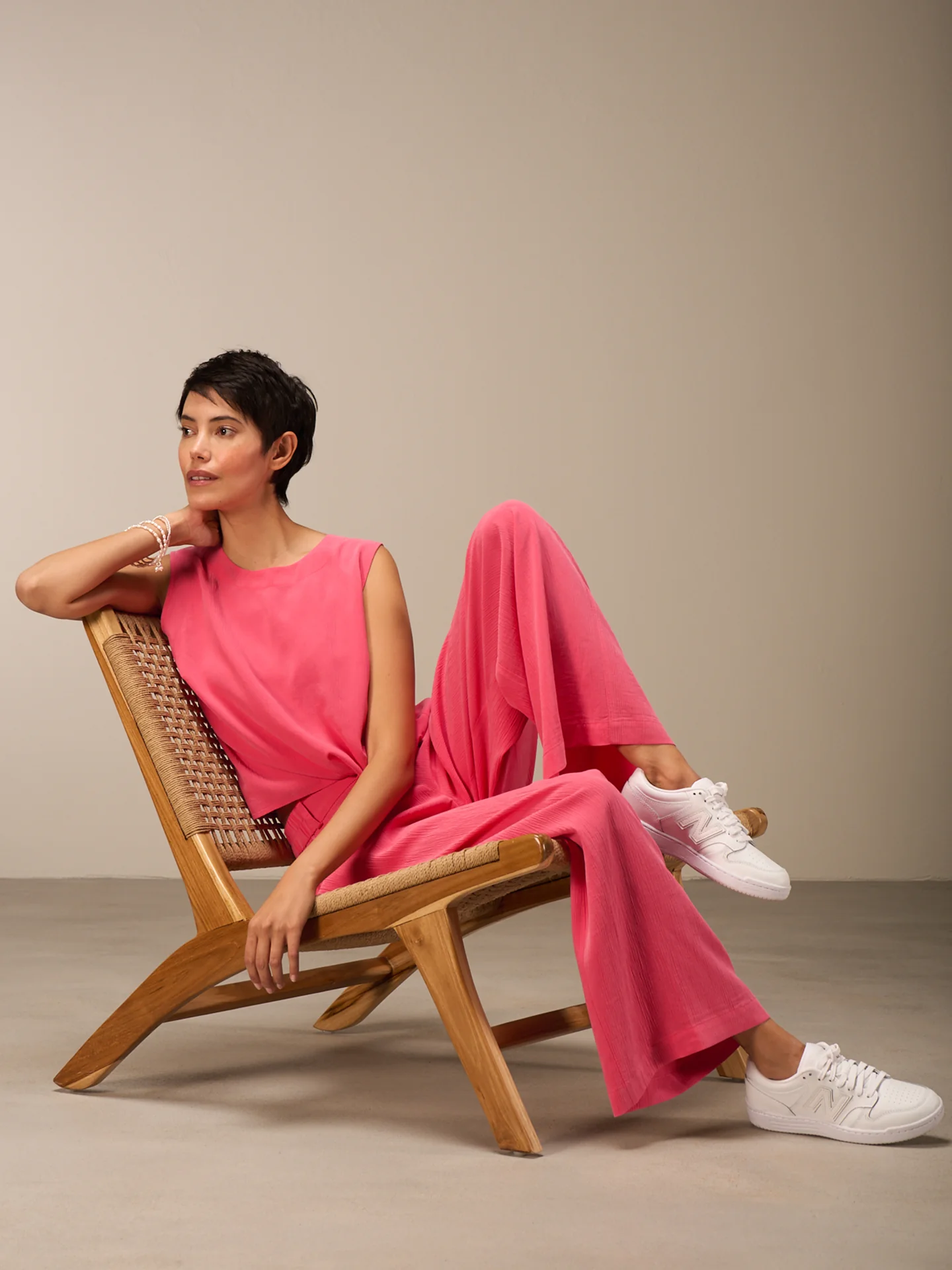 Bluse mit Knoten - Image 7