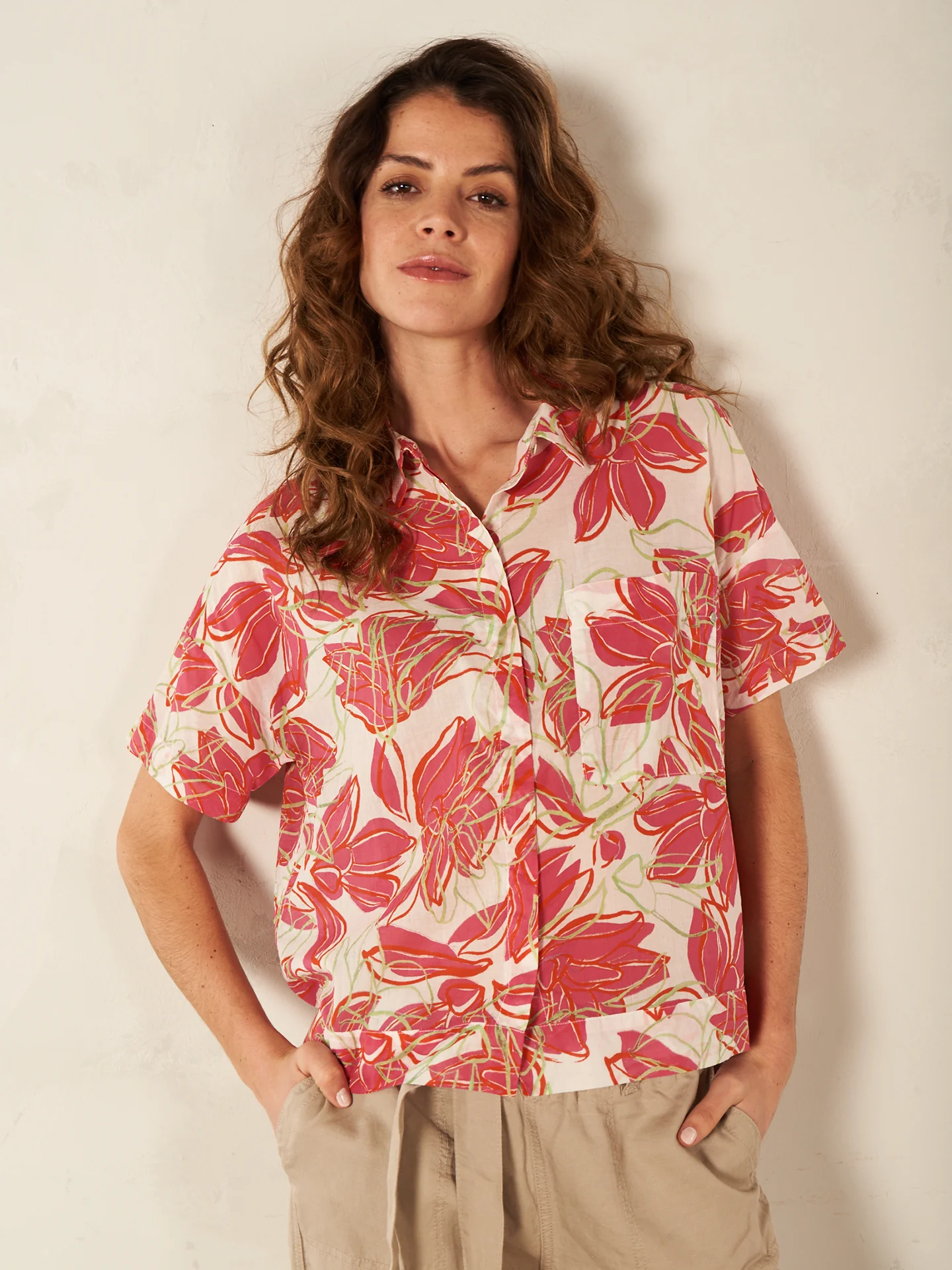 Bluse mit Reverskragen - Image 17