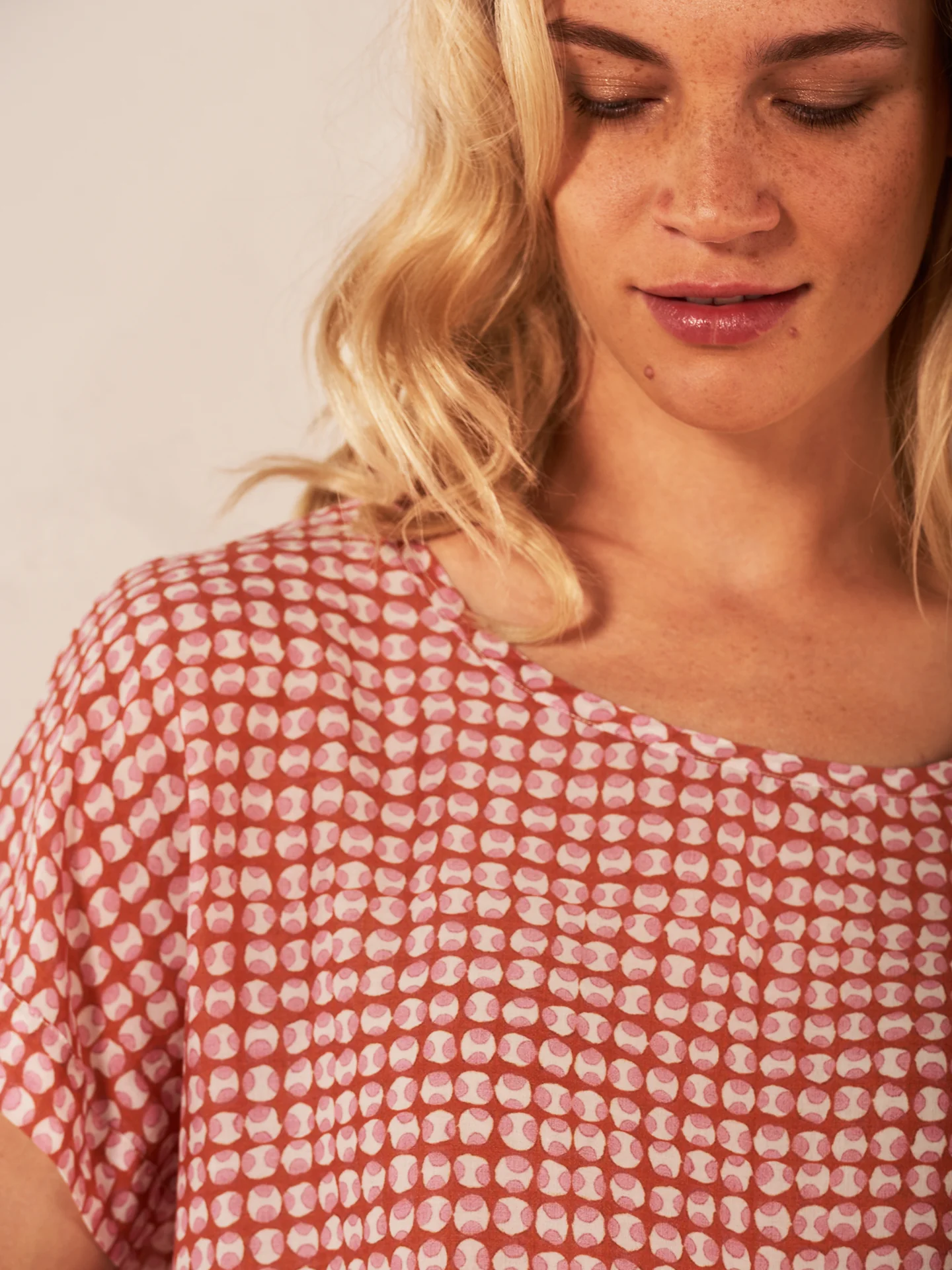 Bluse mit Rundhals - Image 13