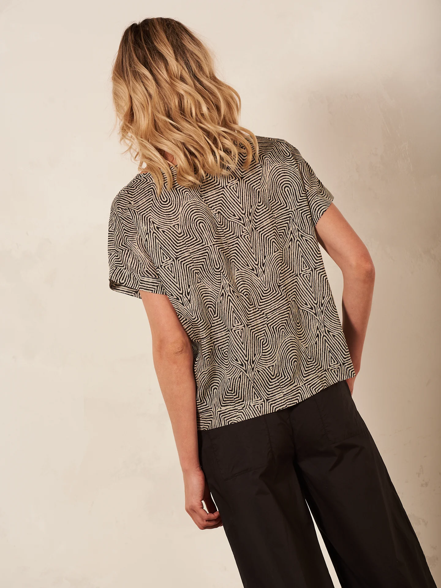 Bluse mit Rundhals - Image 3