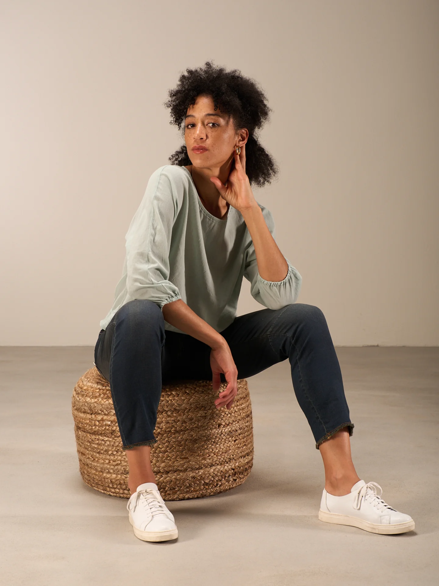 Bluse mit Rundhals - Image 11