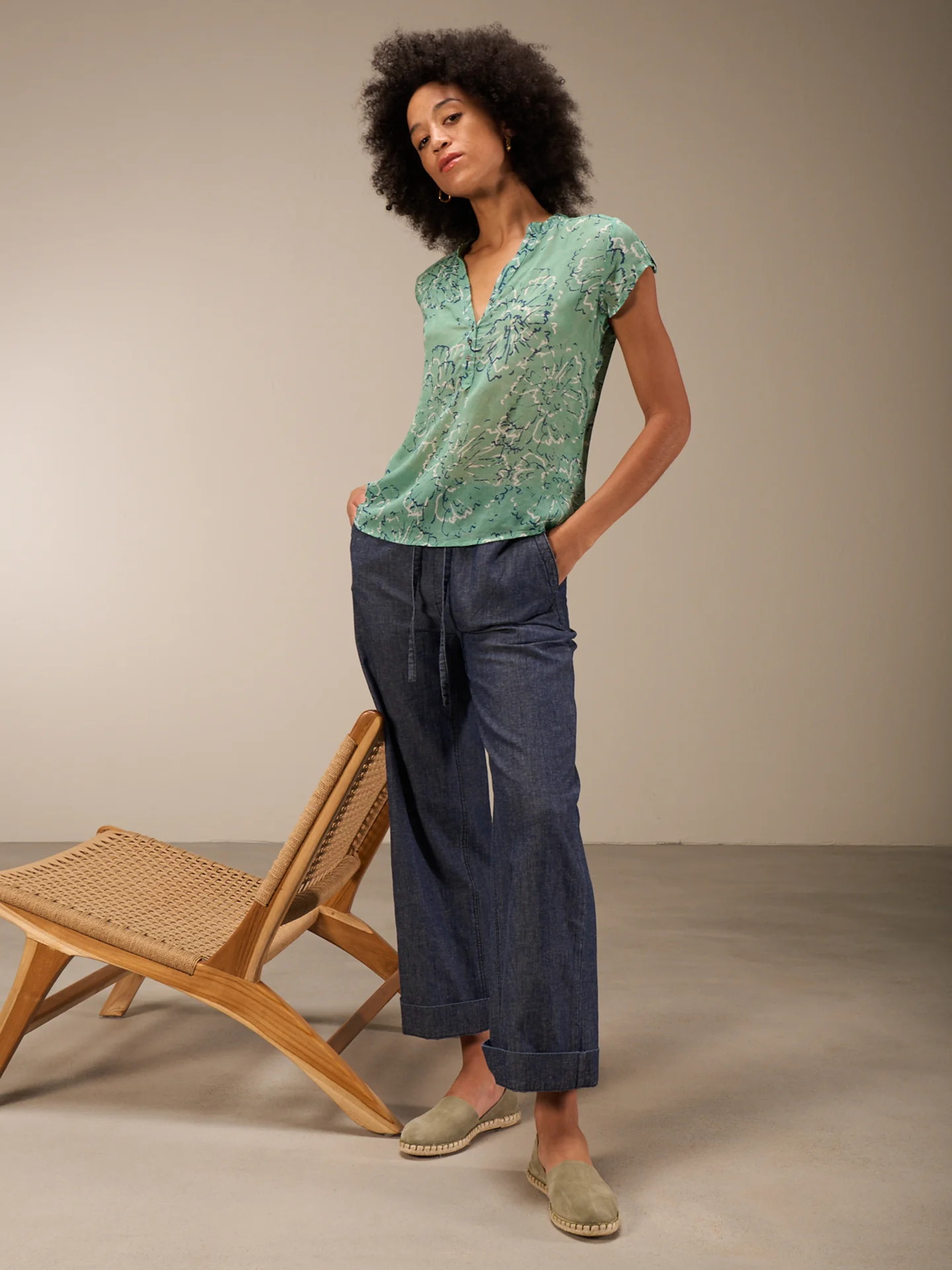 Bluse mit Rundhals - Image 2