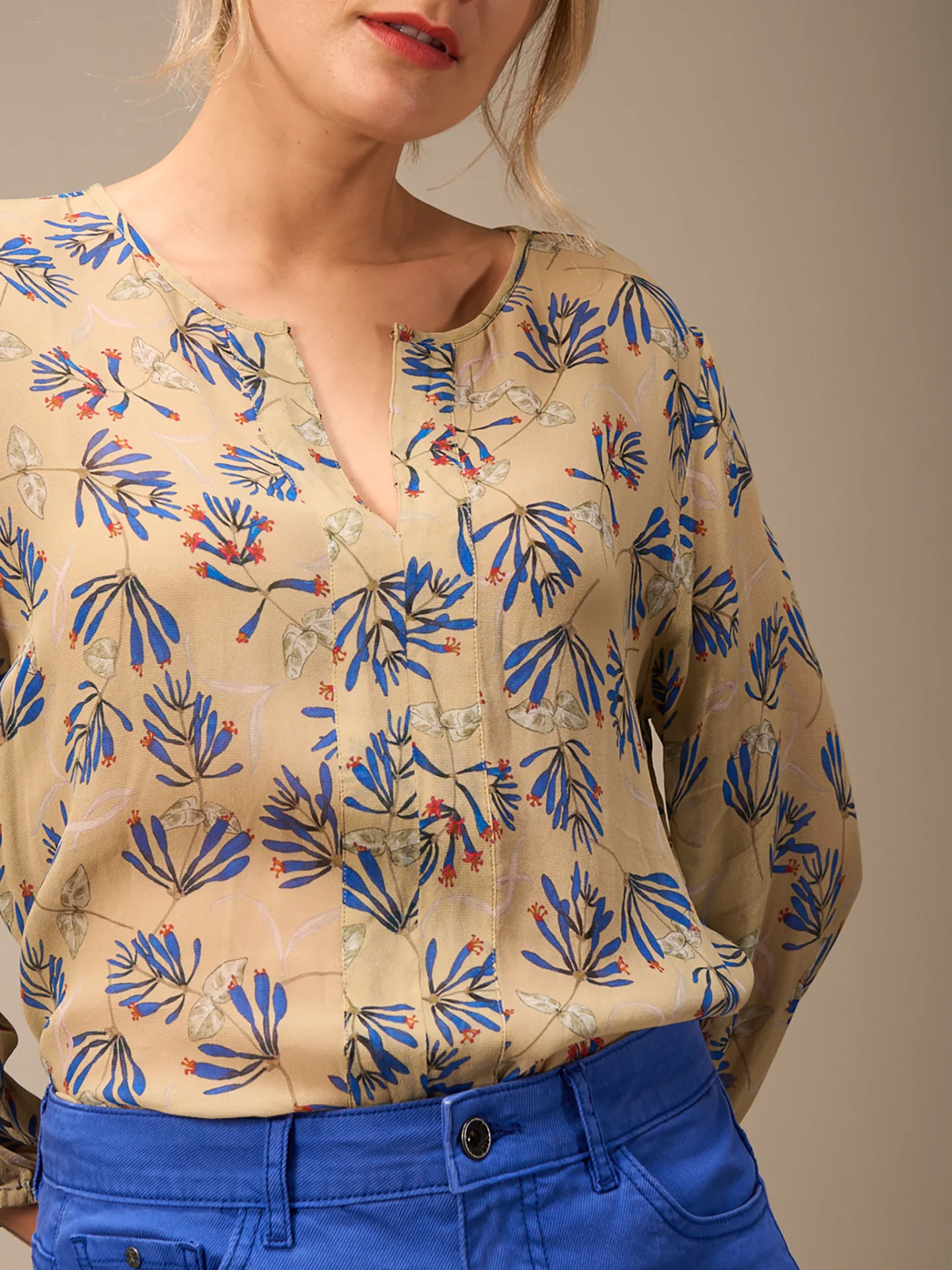 Bluse mit Rundhals - Image 14