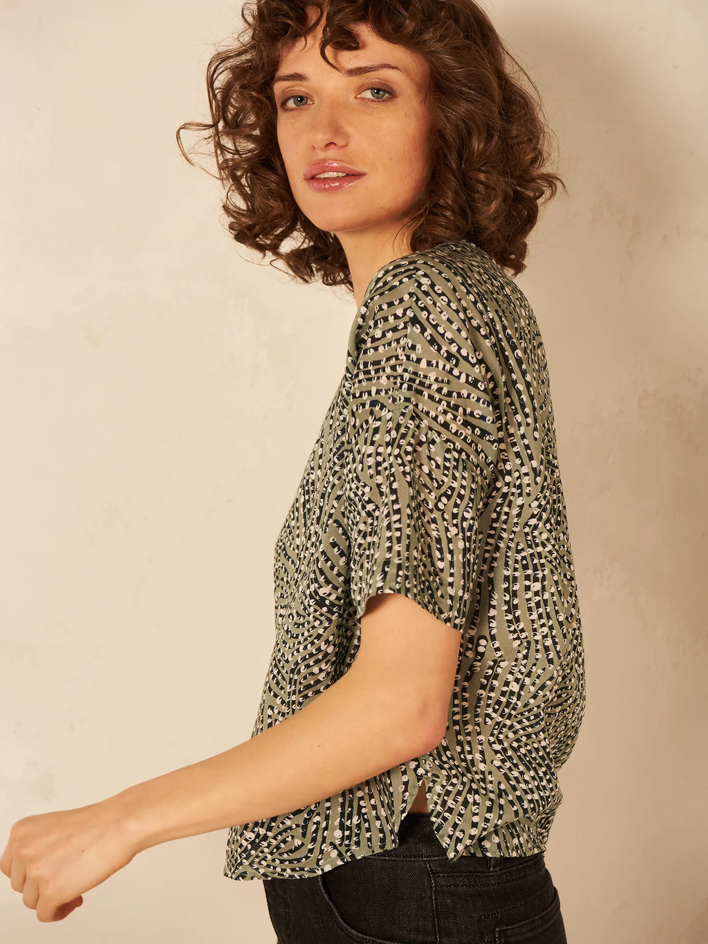 Bluse mit Rundhals - Image 13