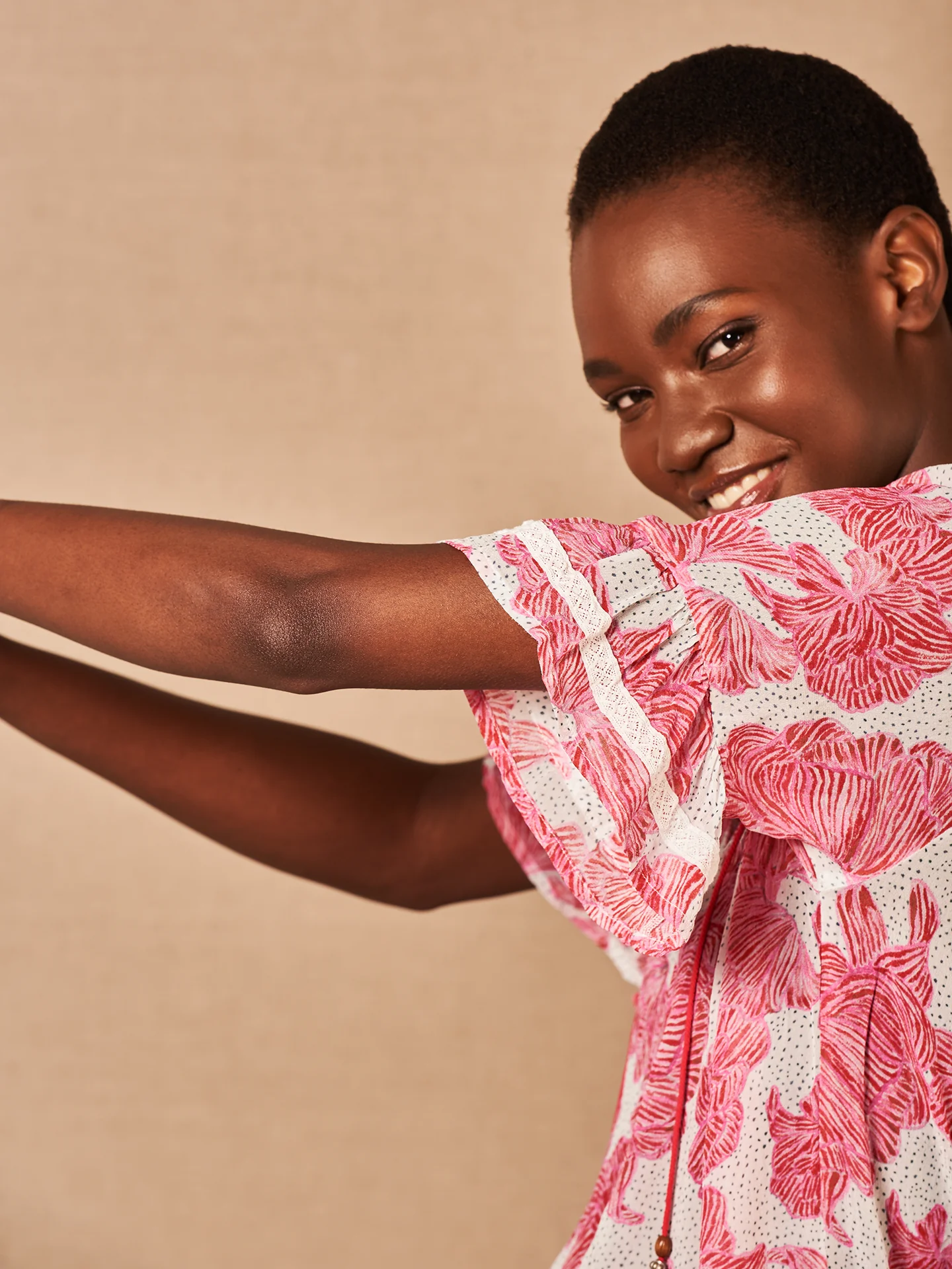 Bluse mit Rüschendetail - Image 12