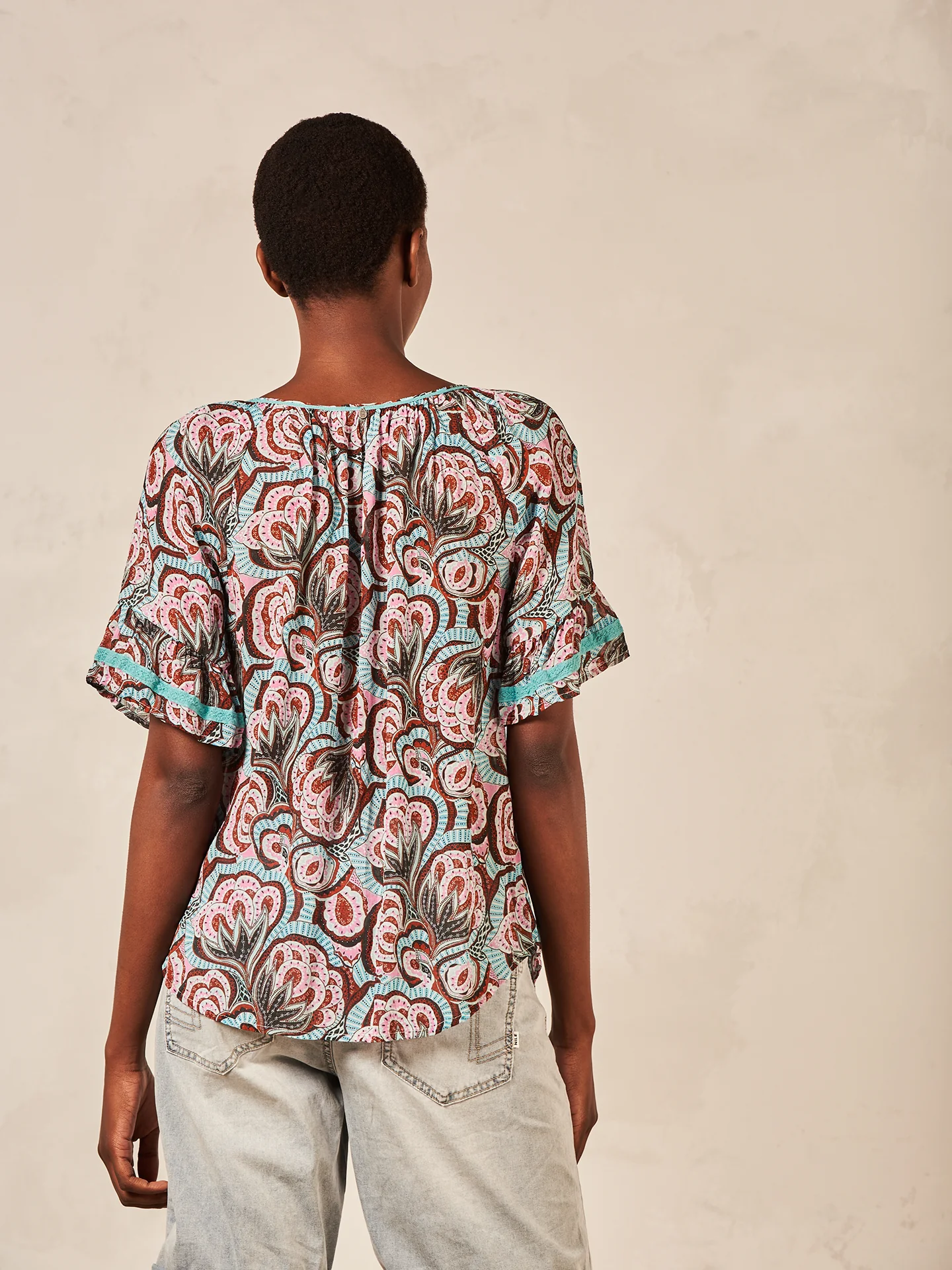 Bluse mit Rüschendetail - Image 3