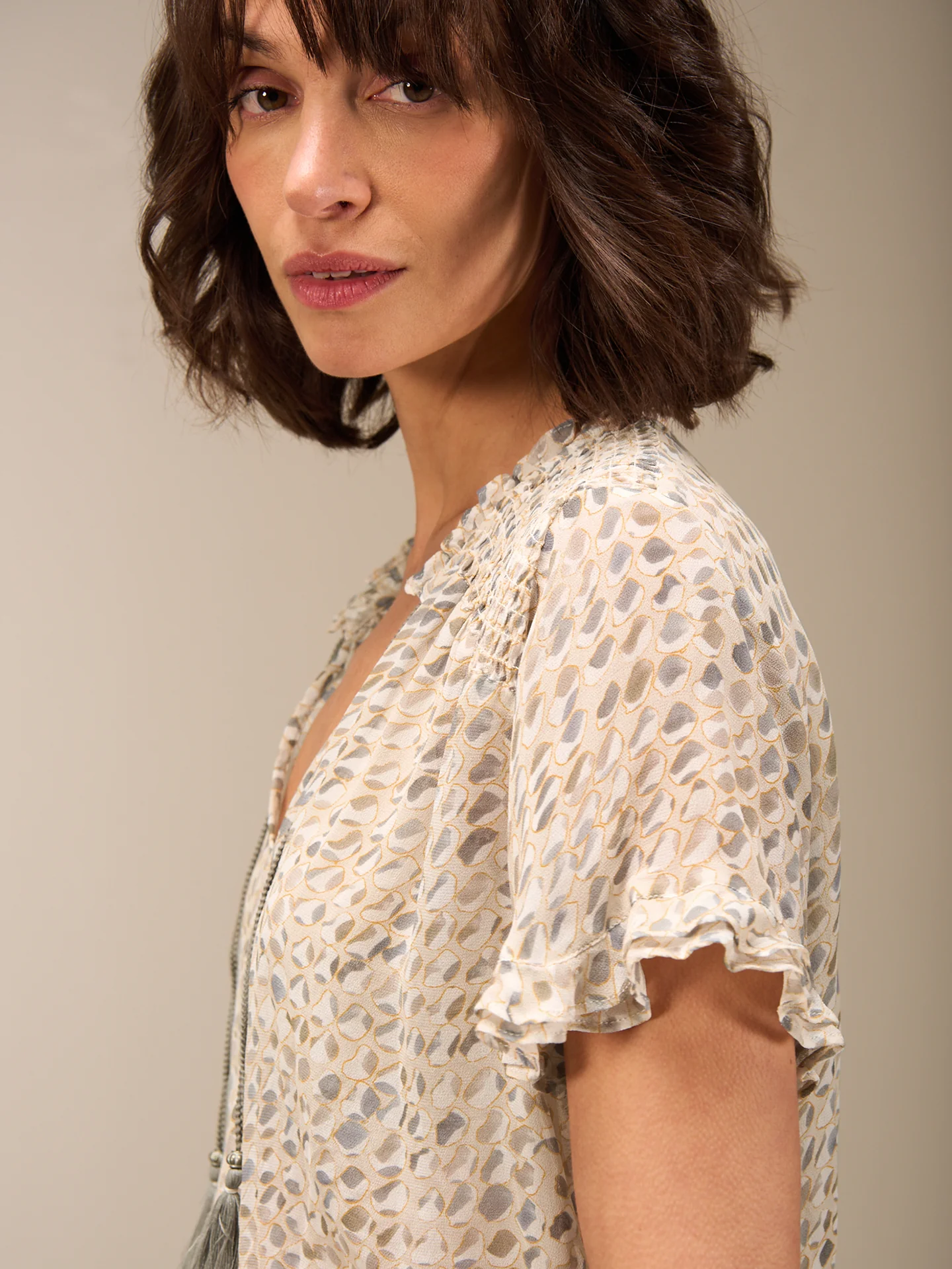 Bluse mit Rüschendetail - Image 9