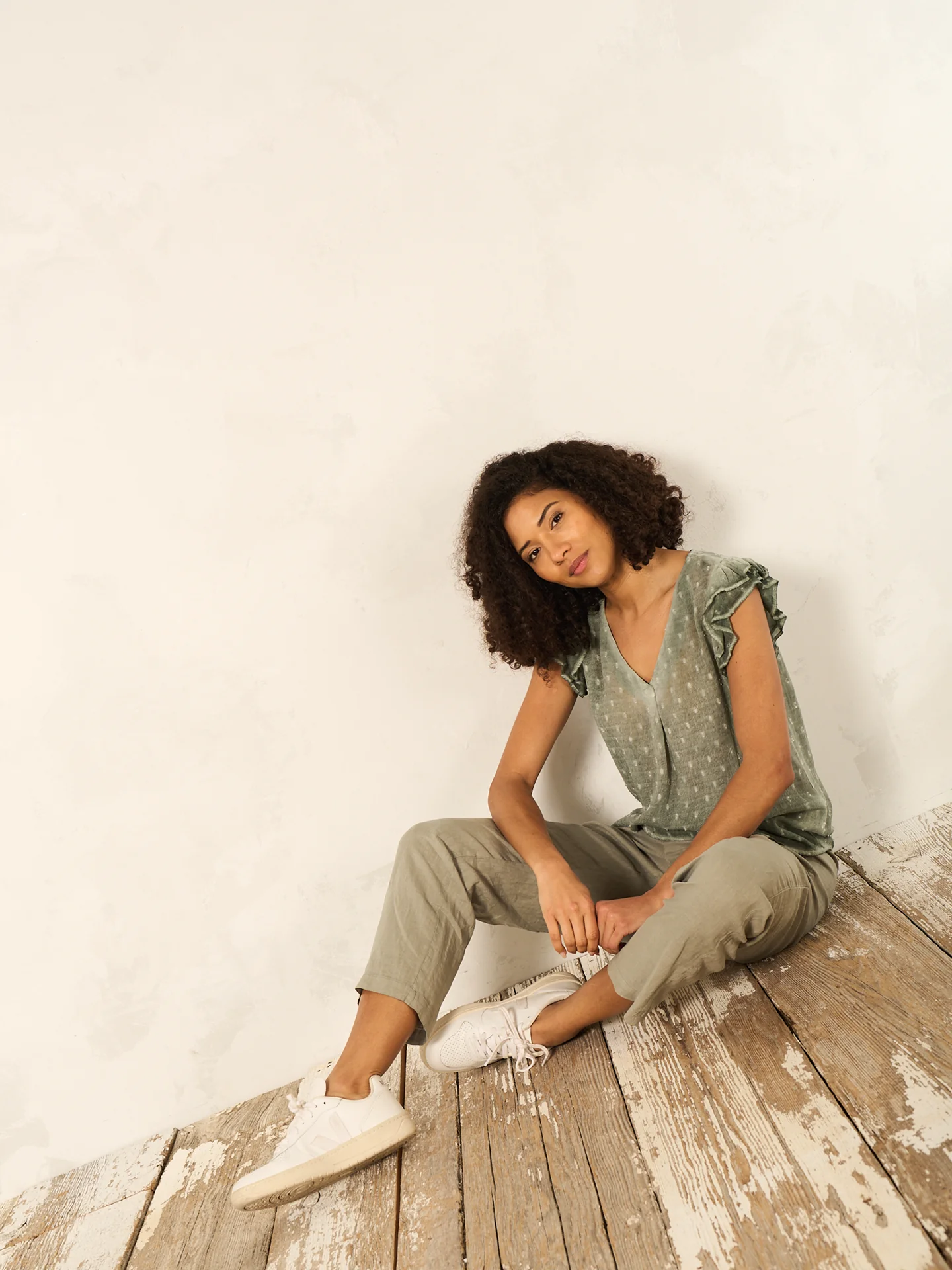 Bluse mit Rüschendetail - Image 15
