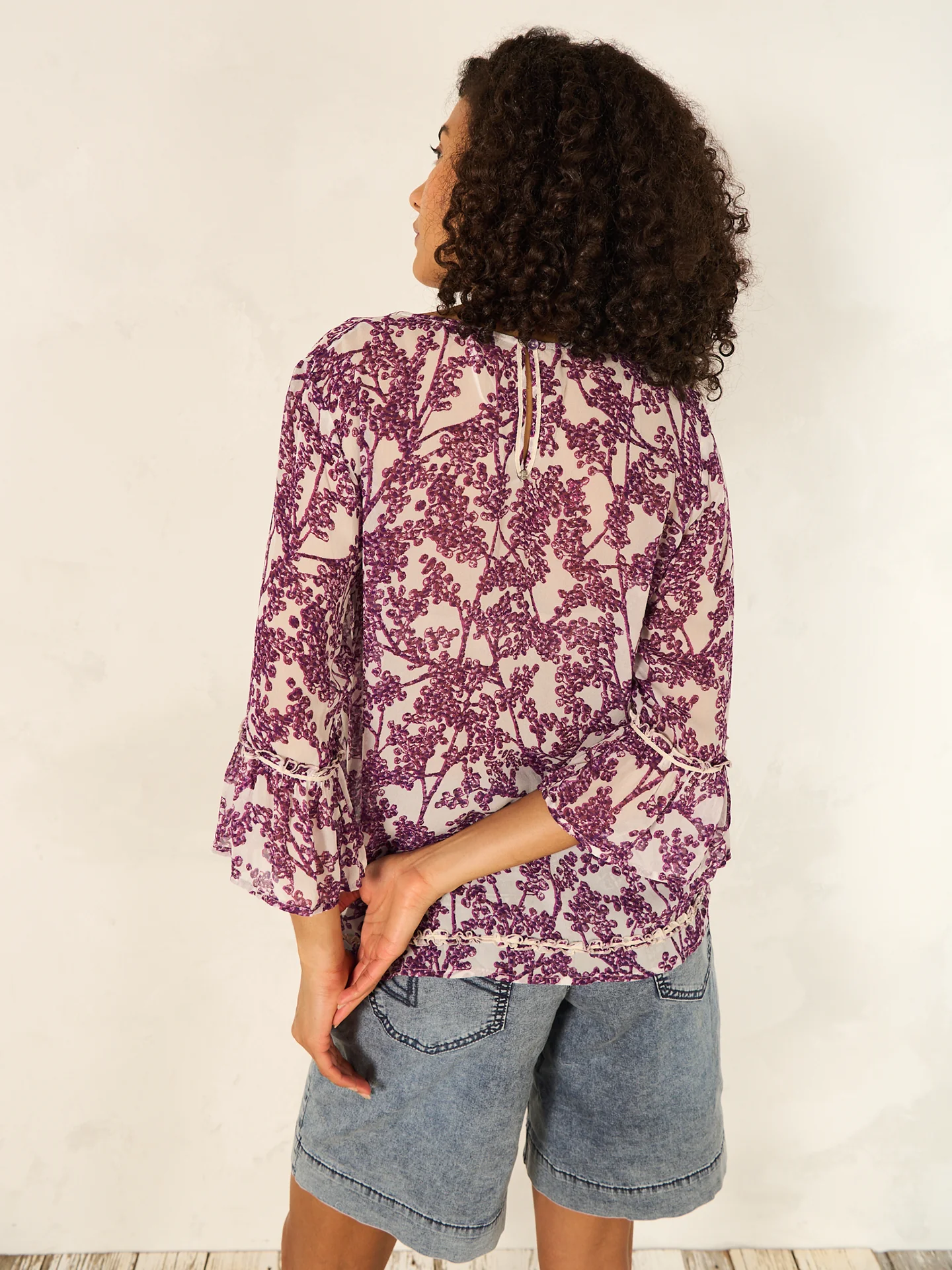 Bluse mit Rüschendetail - Image 17
