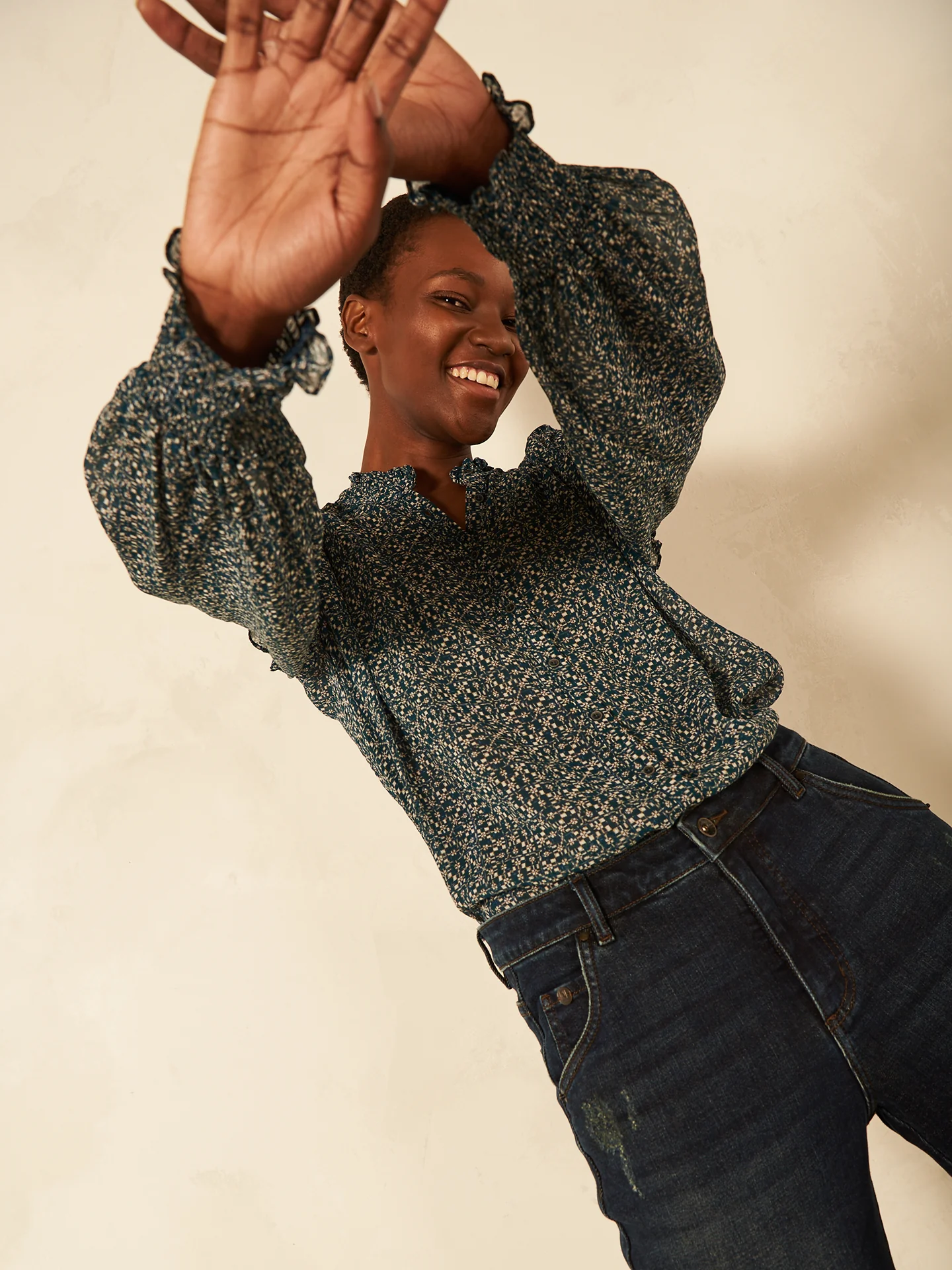 Bluse mit Rüschendetail - Image 8