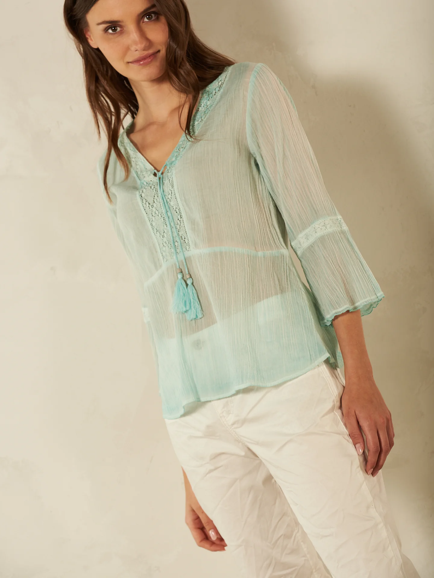 Bluse mit Volant