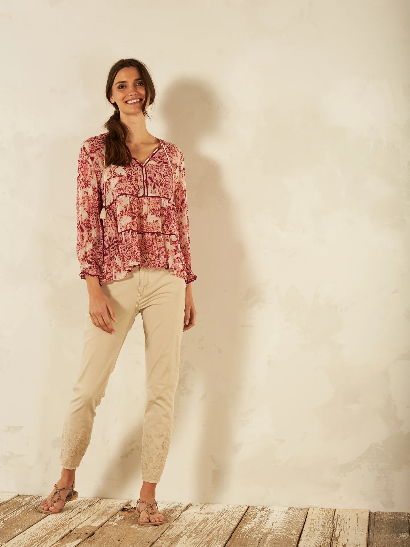 Bluse mit Volant - Image 18