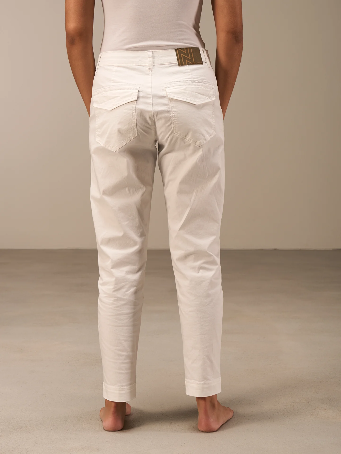 Chino - Image 10