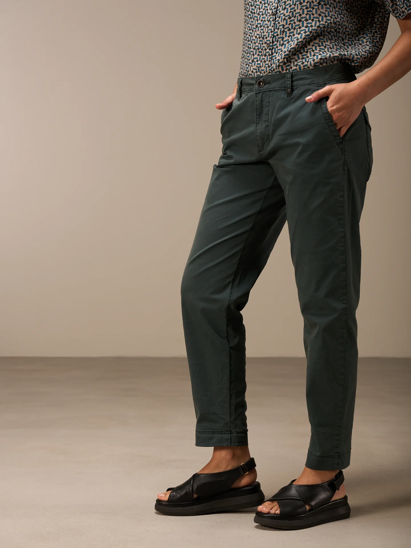 Chino - Image 15