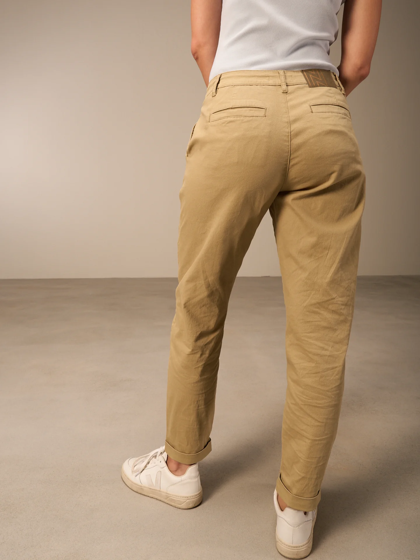 Chino - Image 10