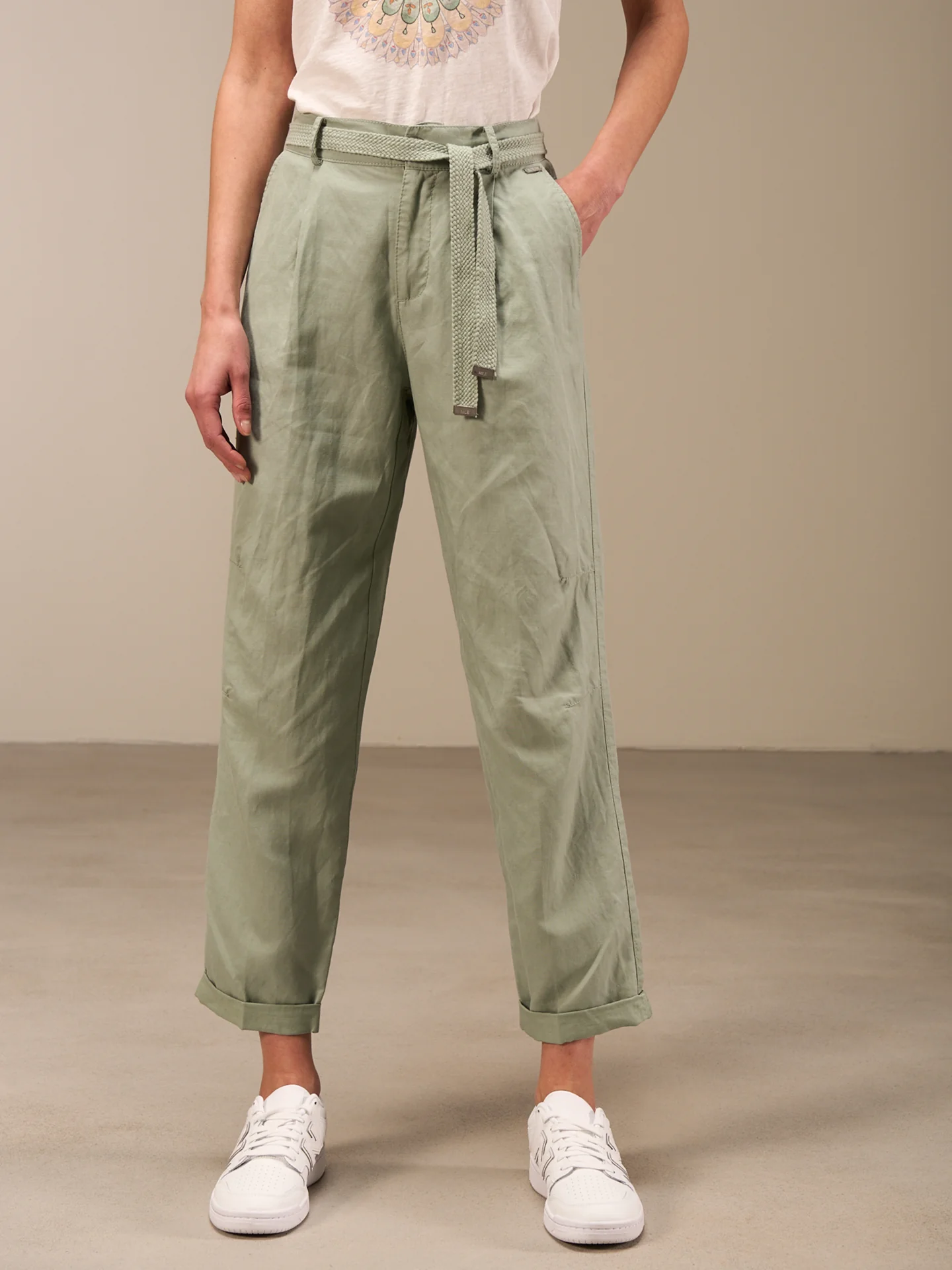 Chino - Image 12