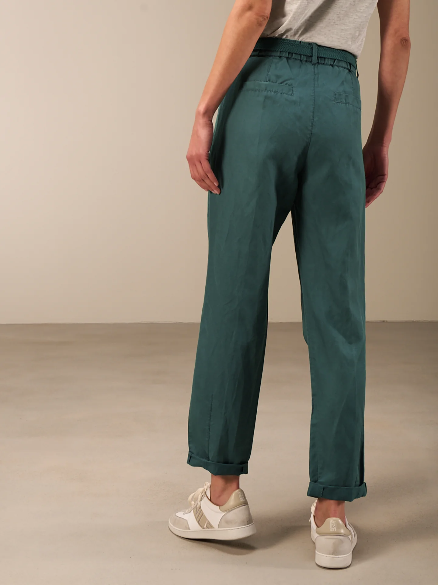 Chino - Image 18