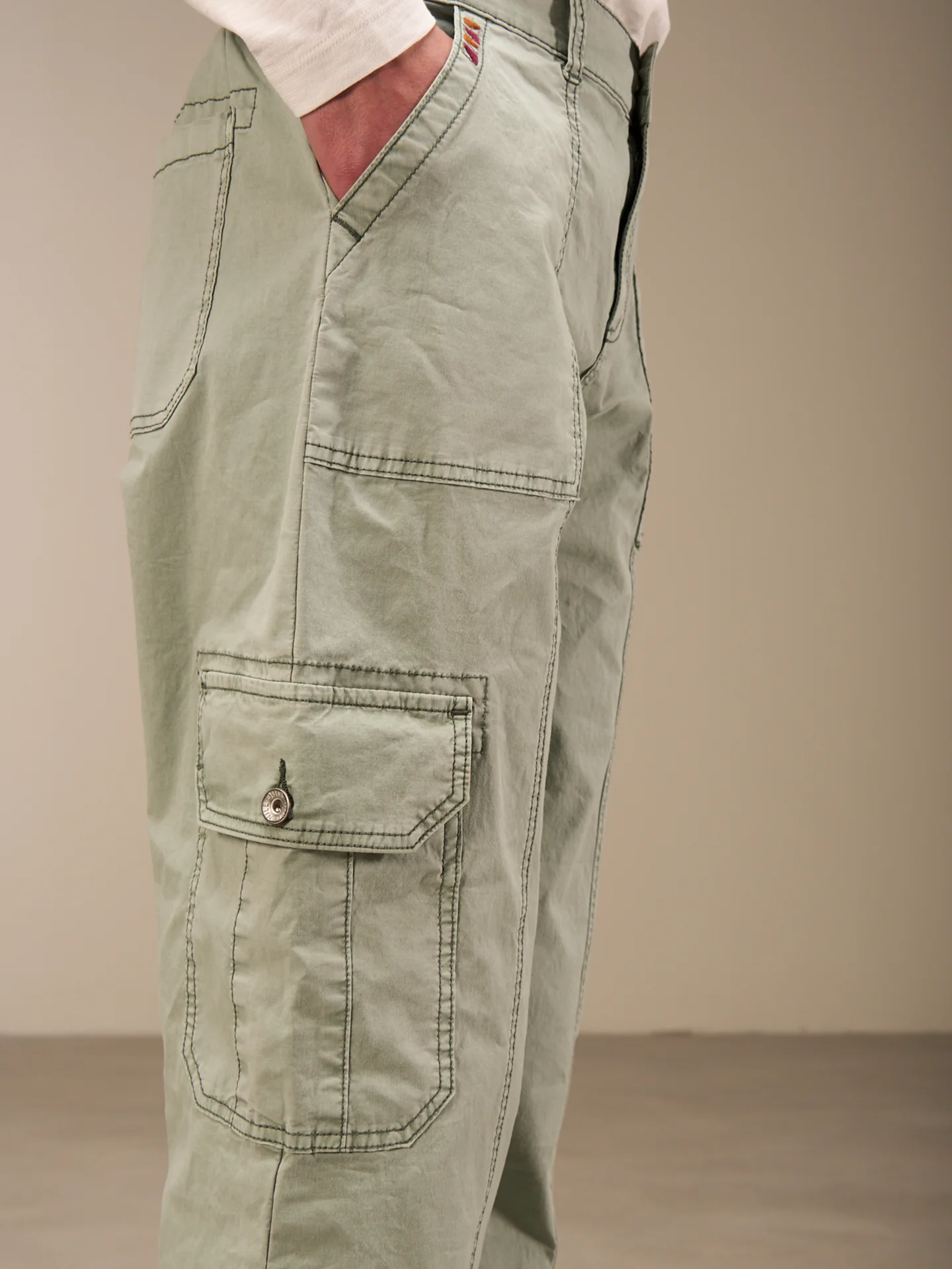 Hose Cargo - Image 8