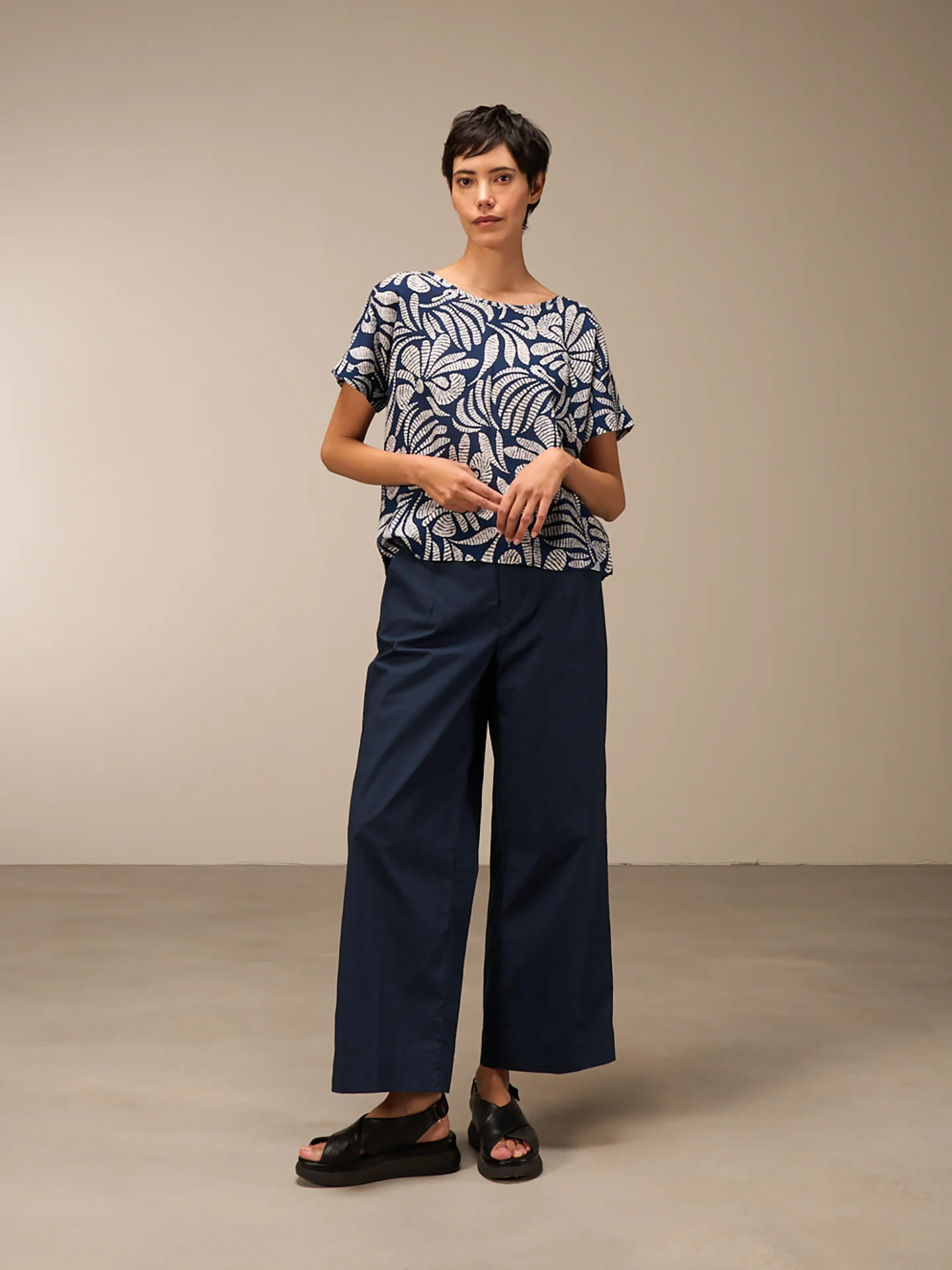 Hose mit weitem Bein - Image 13