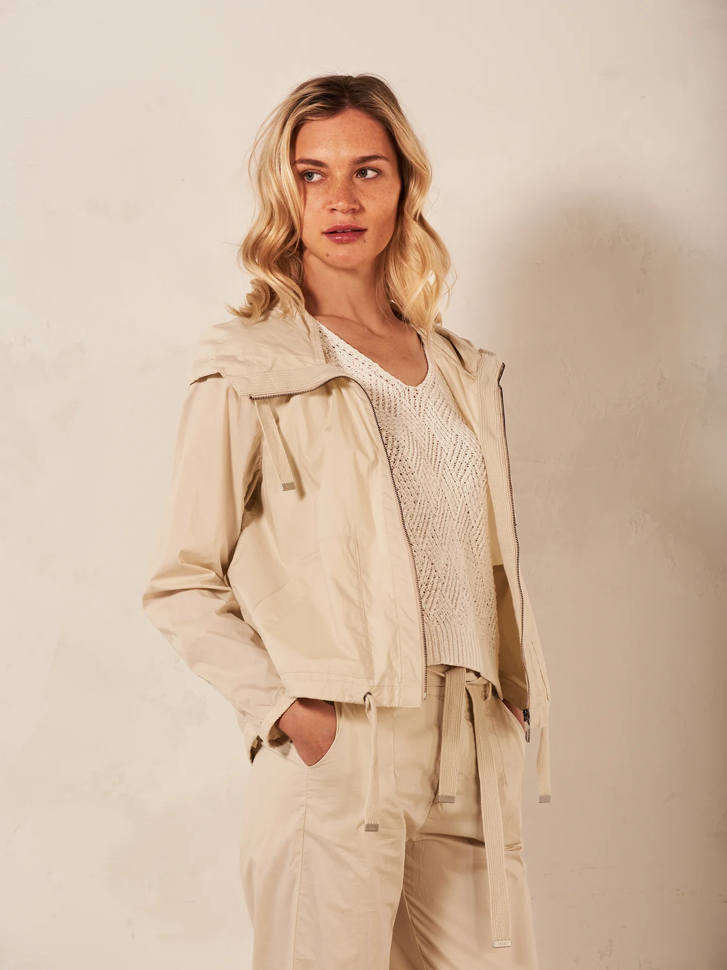 Jacke mit Kapuze