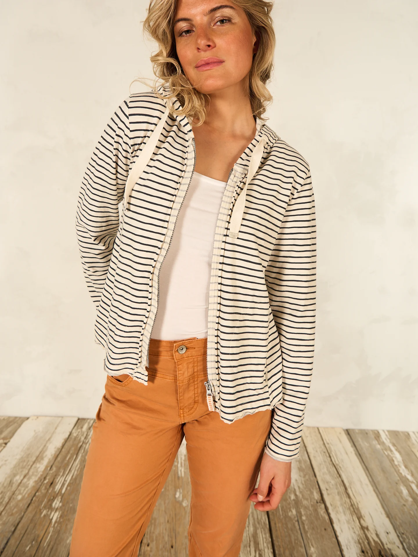 Jacke mit Kapuze