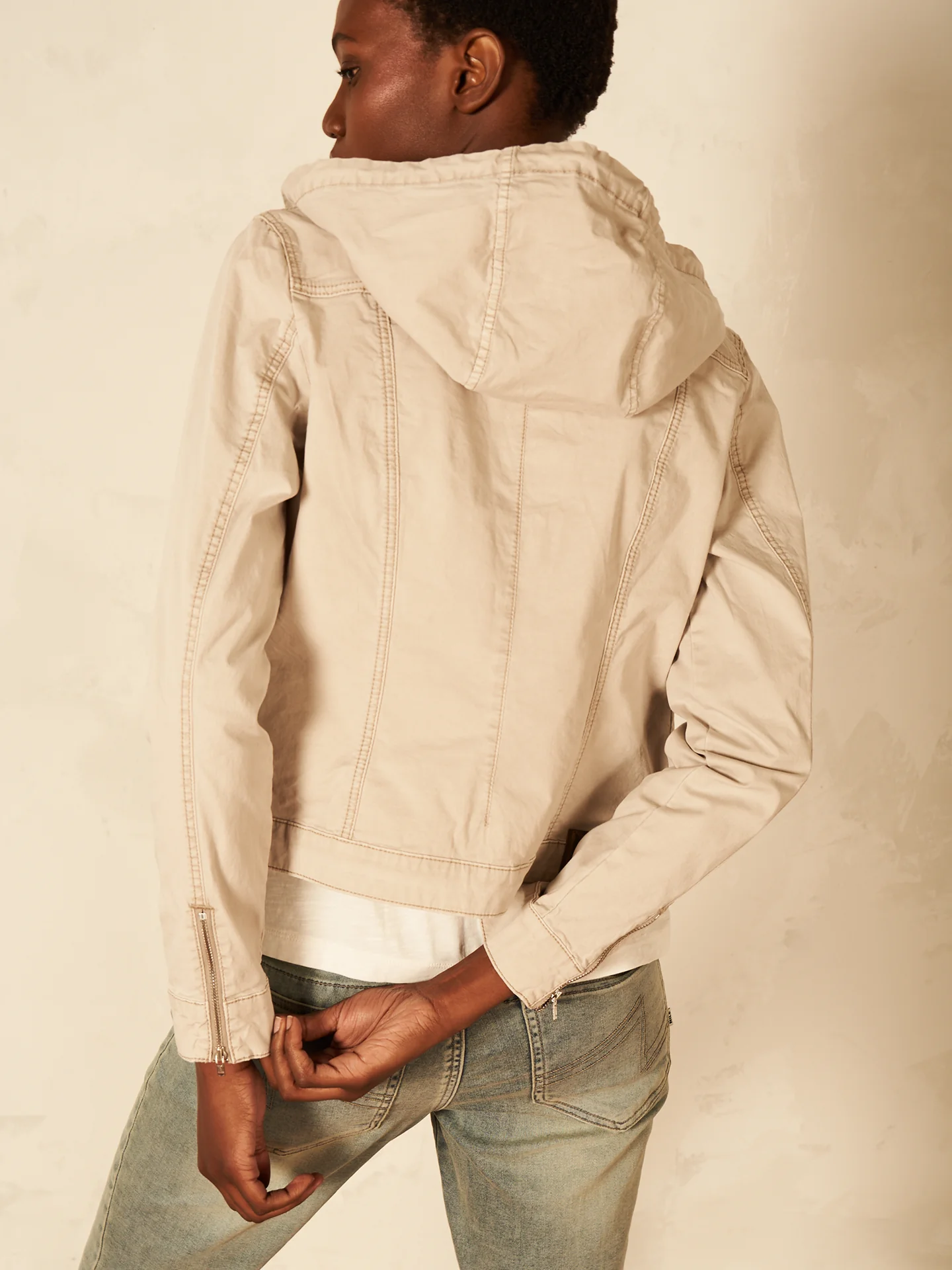 Jacke mit Kapuze - Image 8
