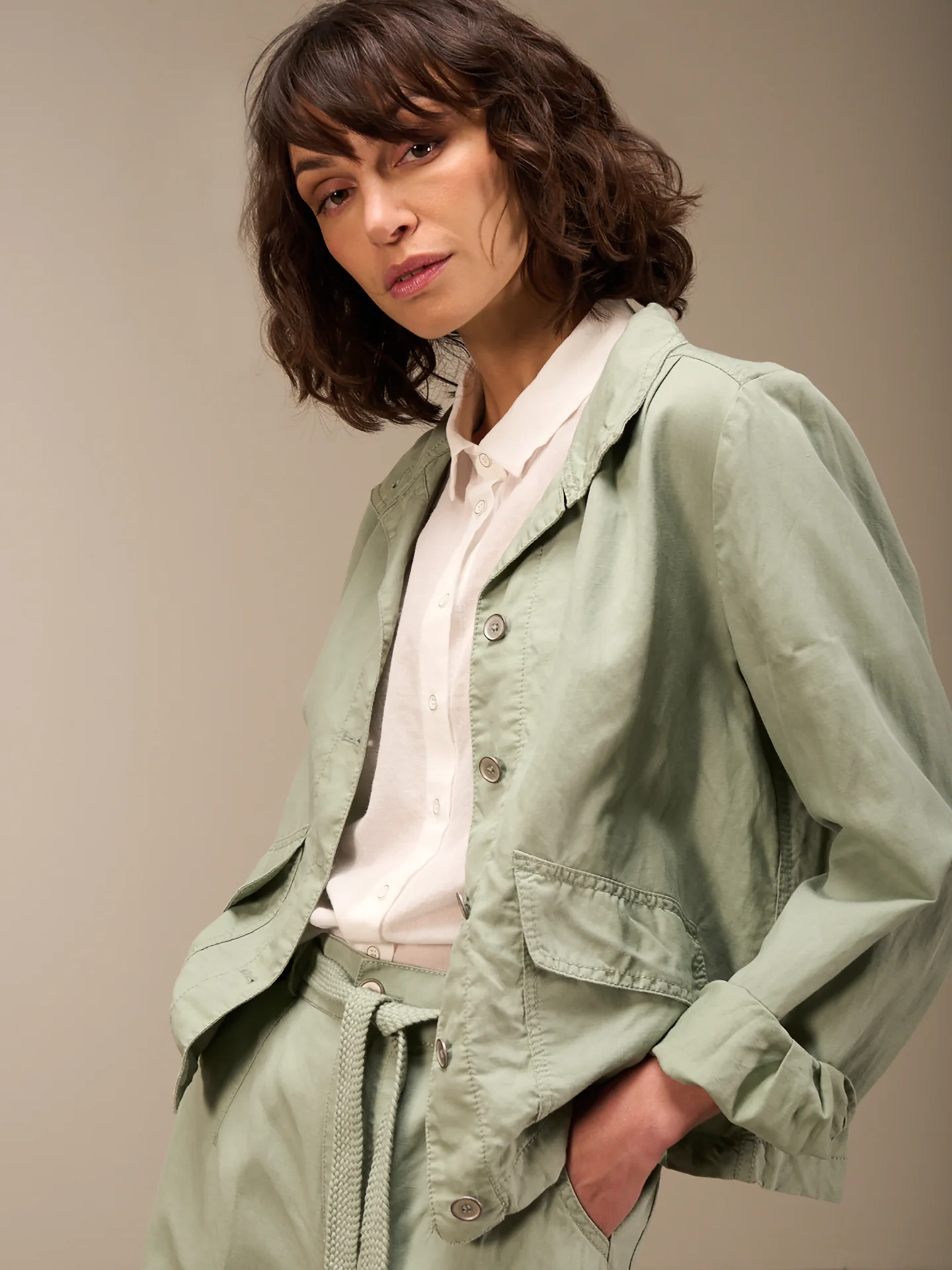 Jacke mit Kopfverschluss - Image 13
