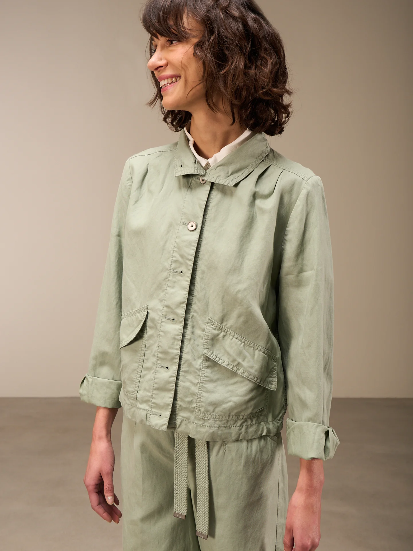 Jacke mit Kopfverschluss - Image 15