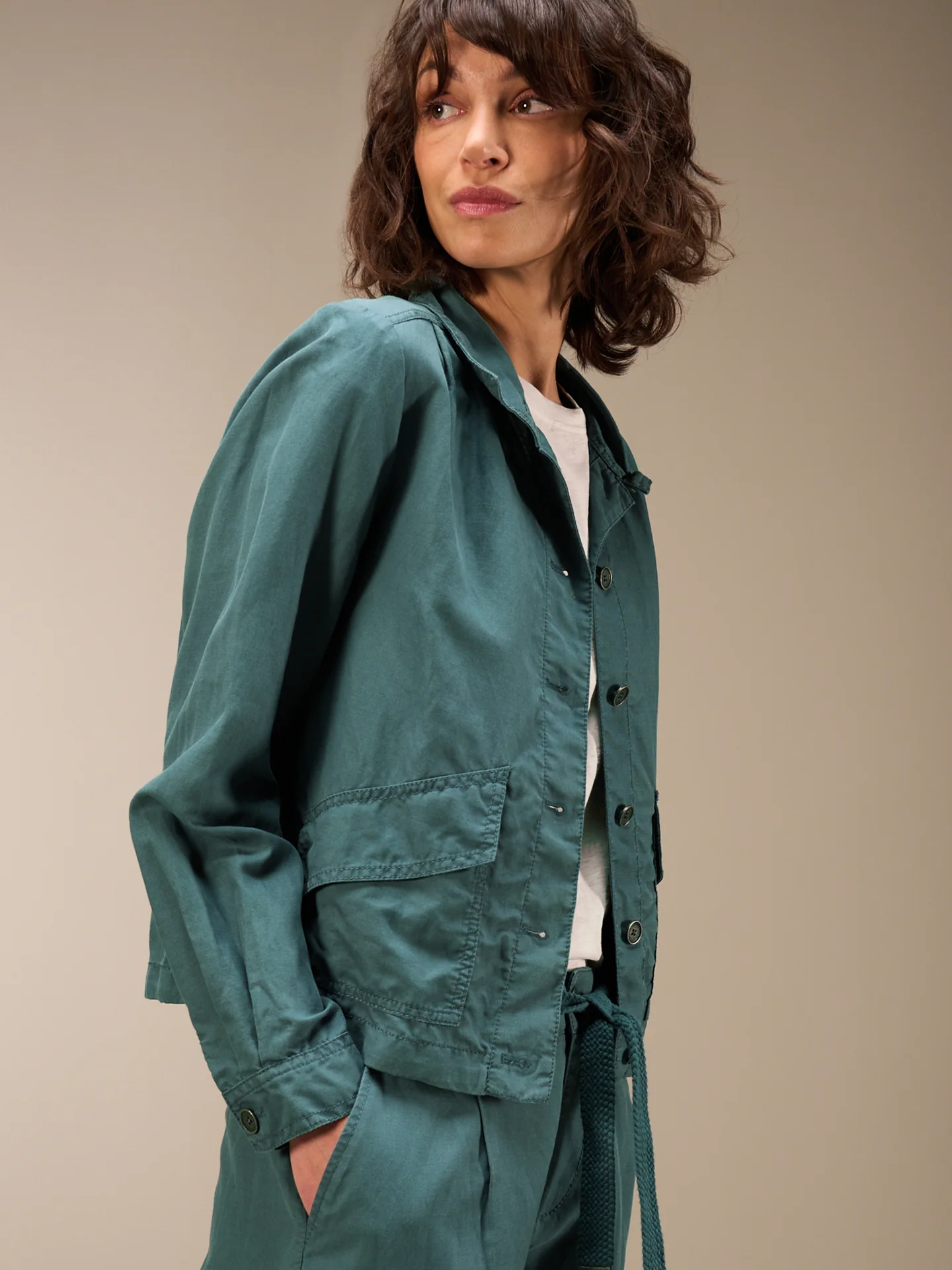 Jacke mit Kopfverschluss - Image 19