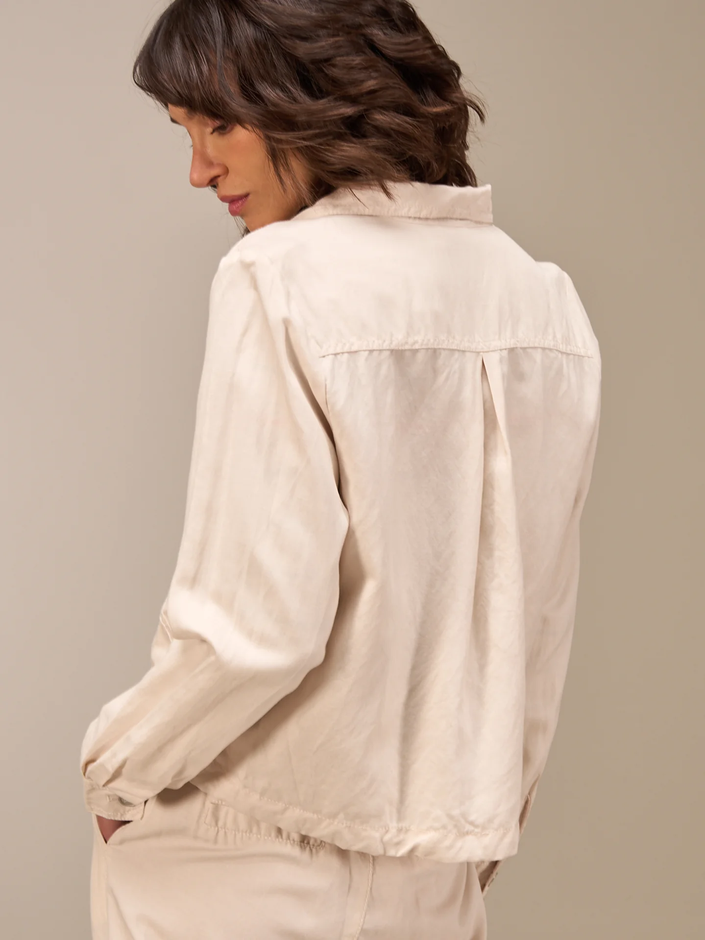 Jacke mit Kopfverschluss - Image 4
