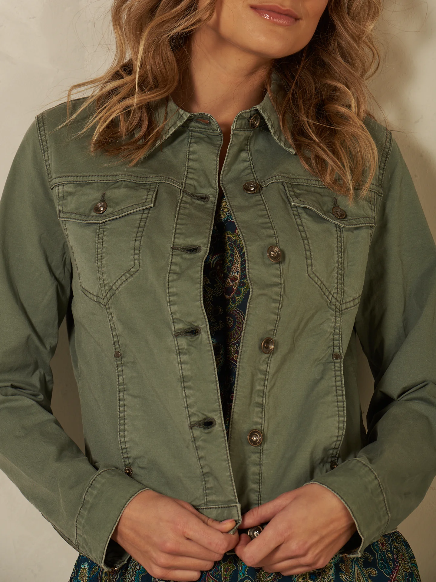 Jacke mit Kopfverschluss - Image 11