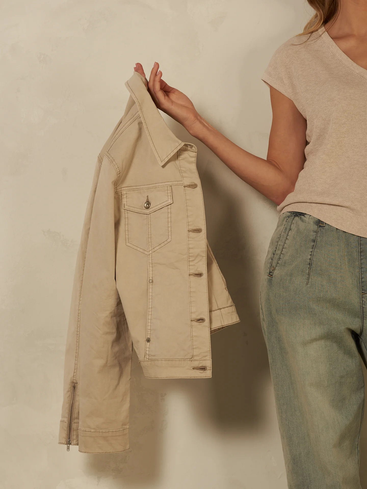 Jacke mit Kopfverschluss - Image 4