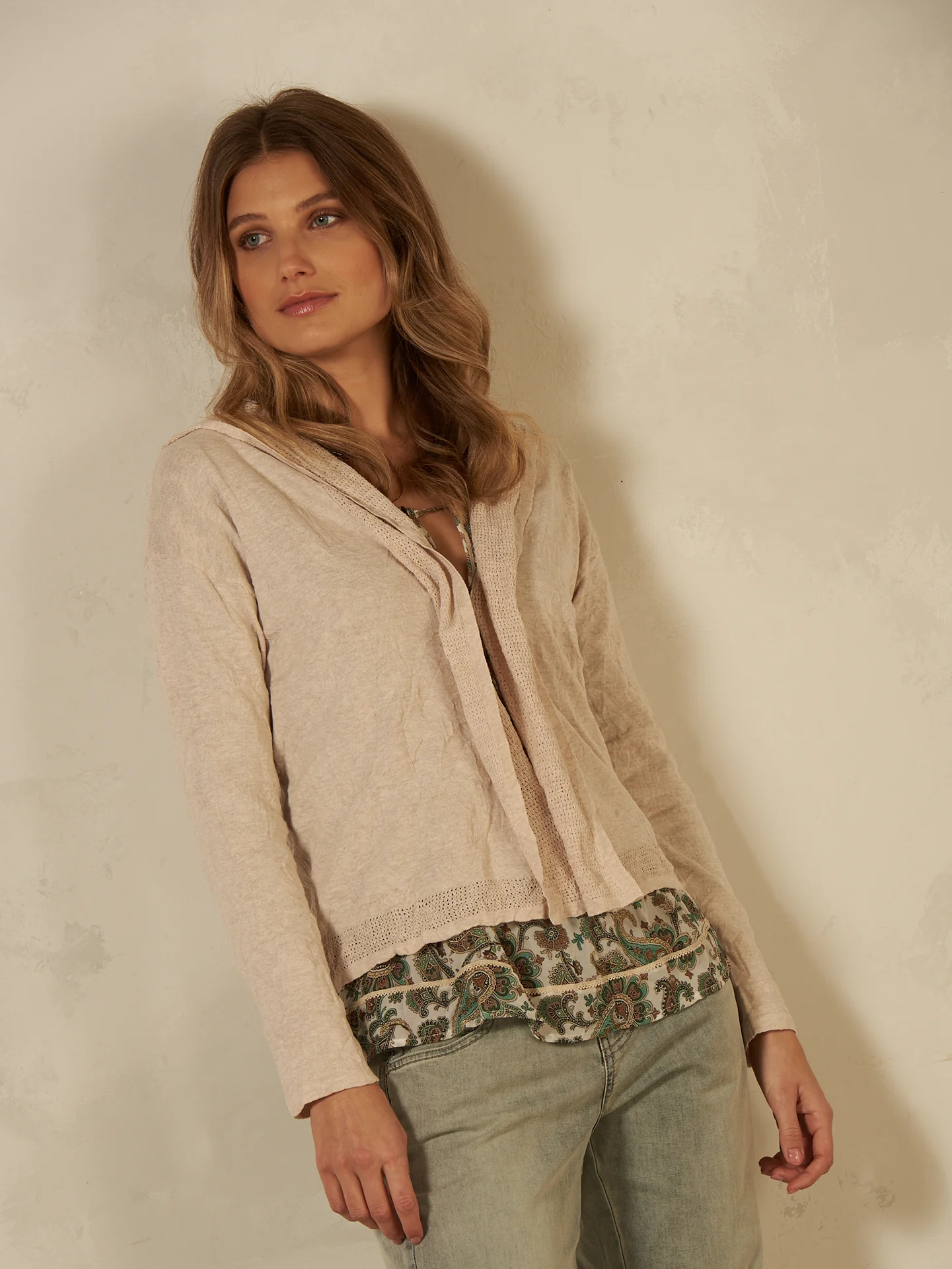 Strickjacke mit Kapuze