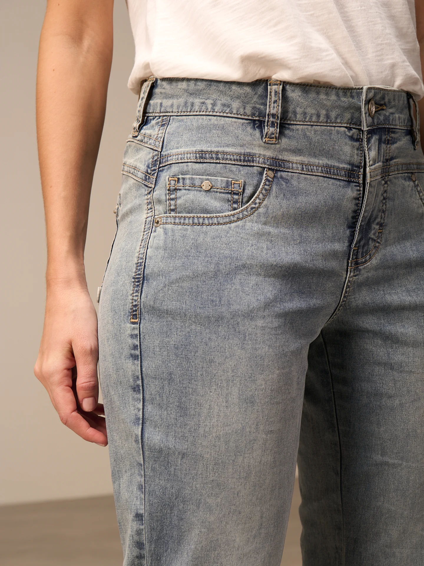 Jeans Tapered - Image 7