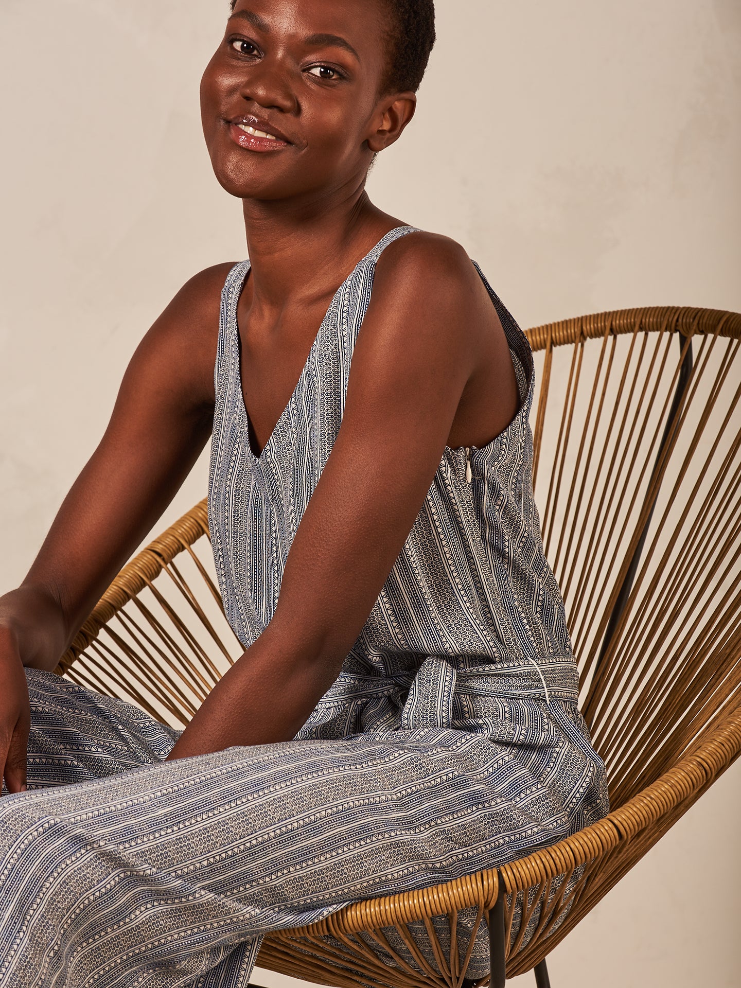 Jumpsuit mit Druck - Image 15