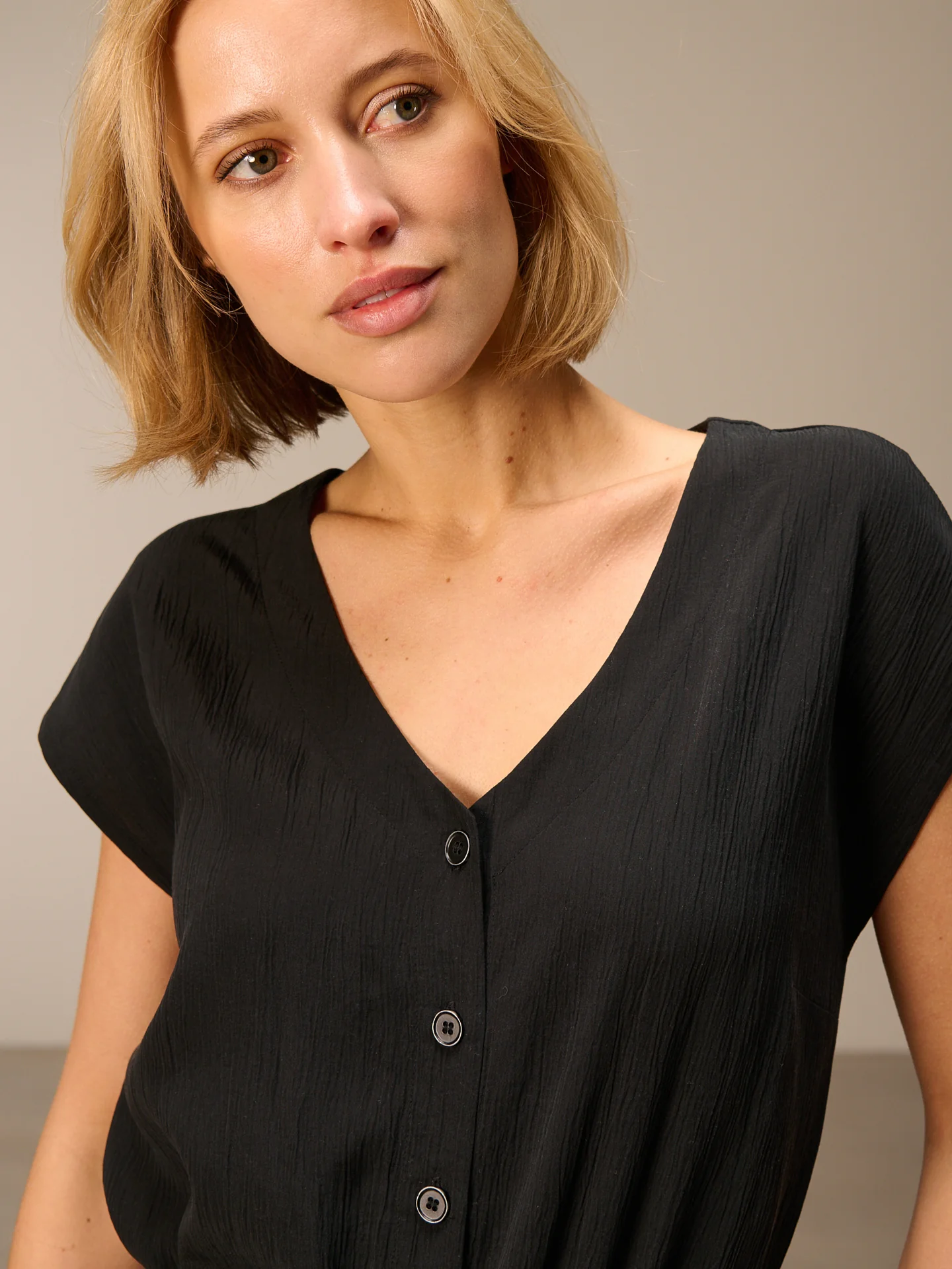 Jumpsuit mit Gürtel - Image 3