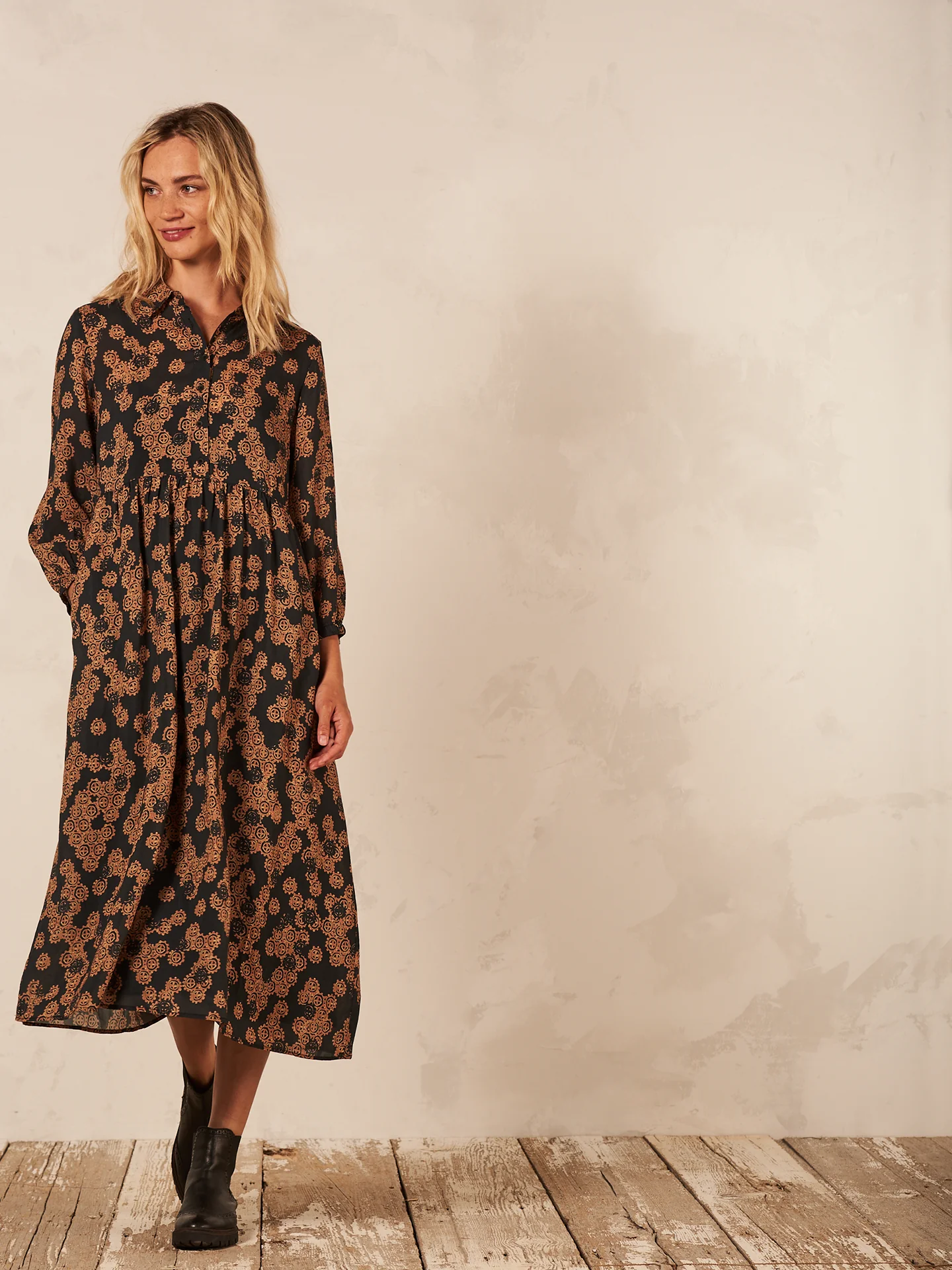 Kleid mit Kragen - Image 3